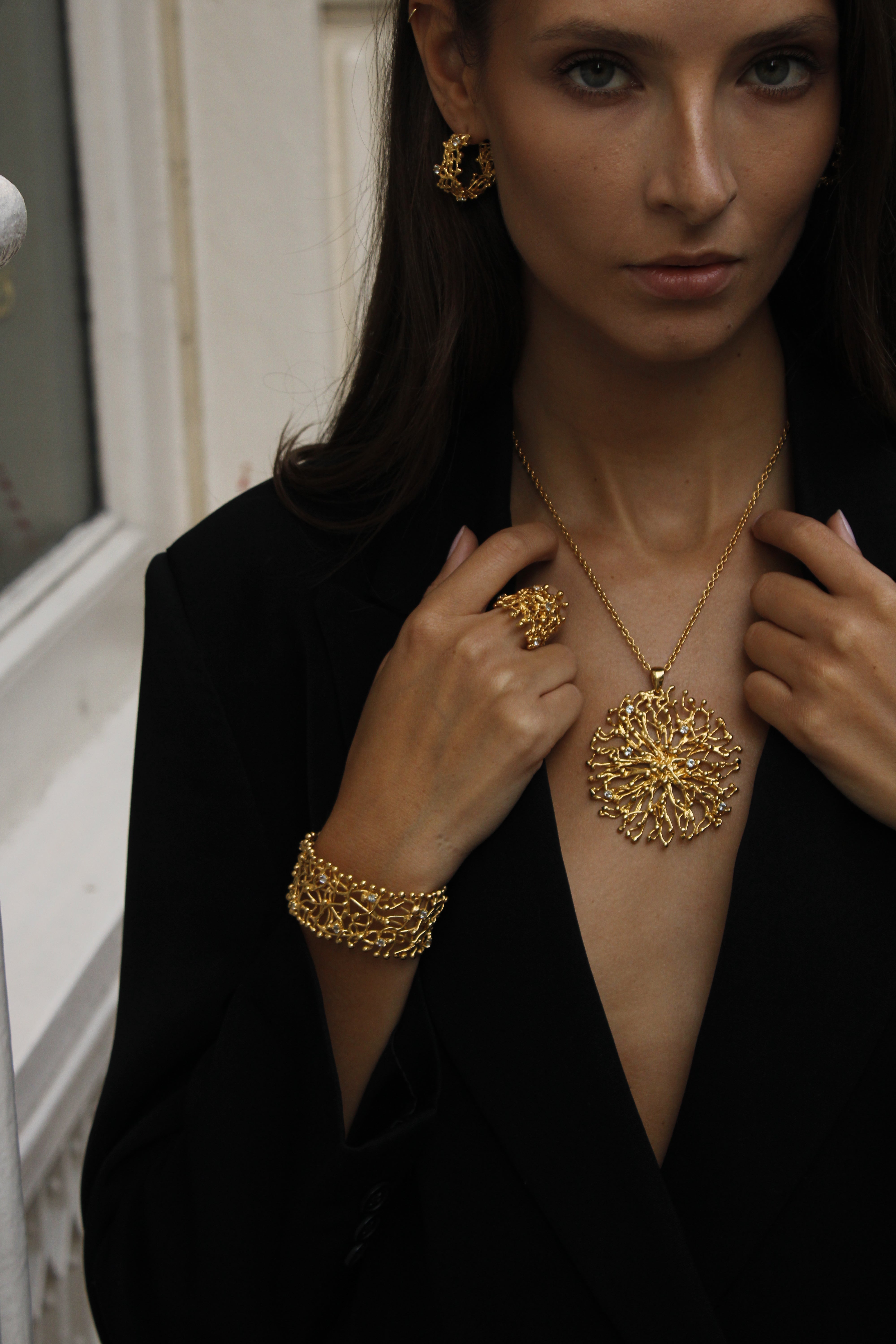 NURAI Cuff Bracelet with Topaz