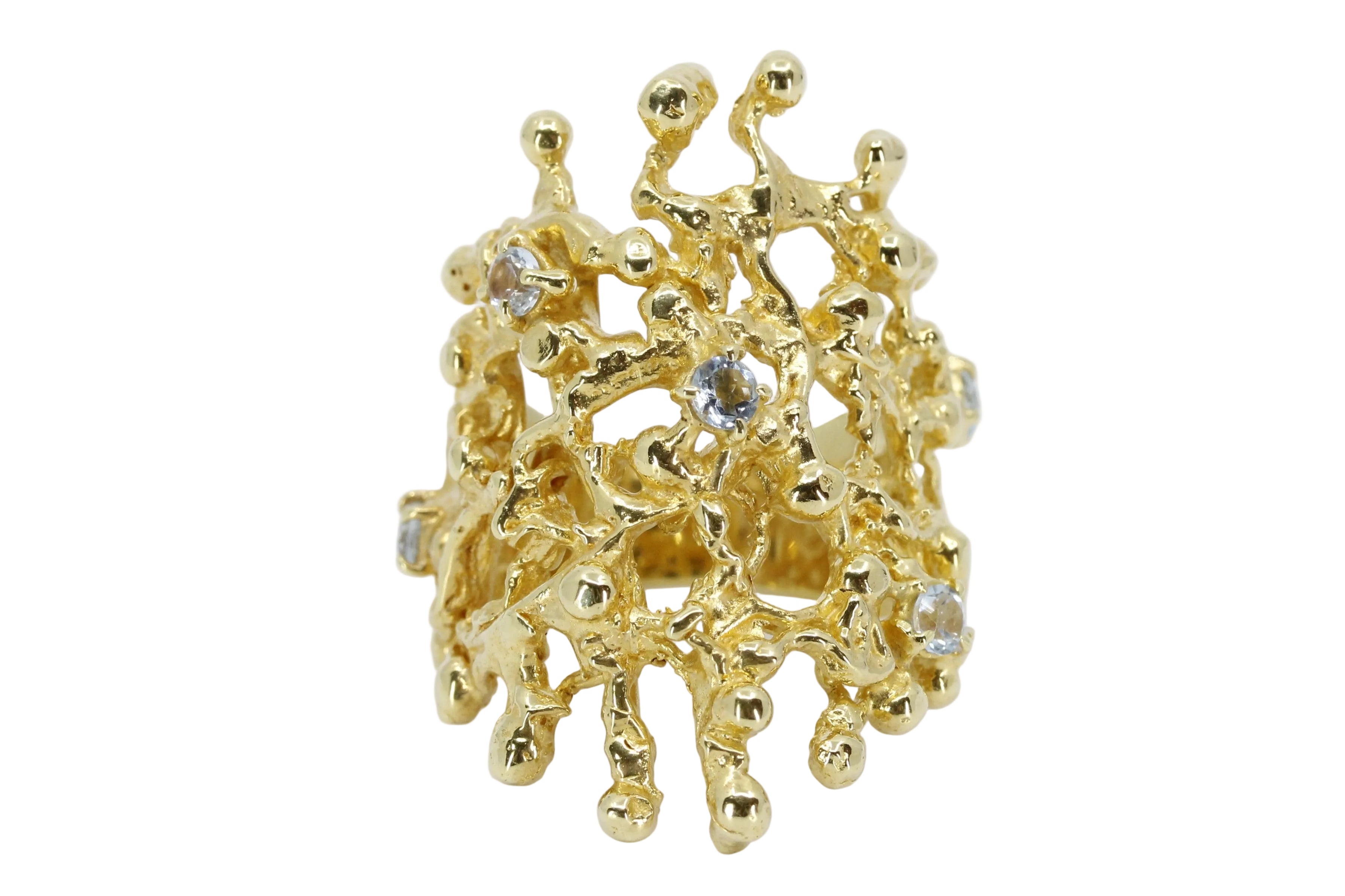 NURAI Cigar Ring with Topaz