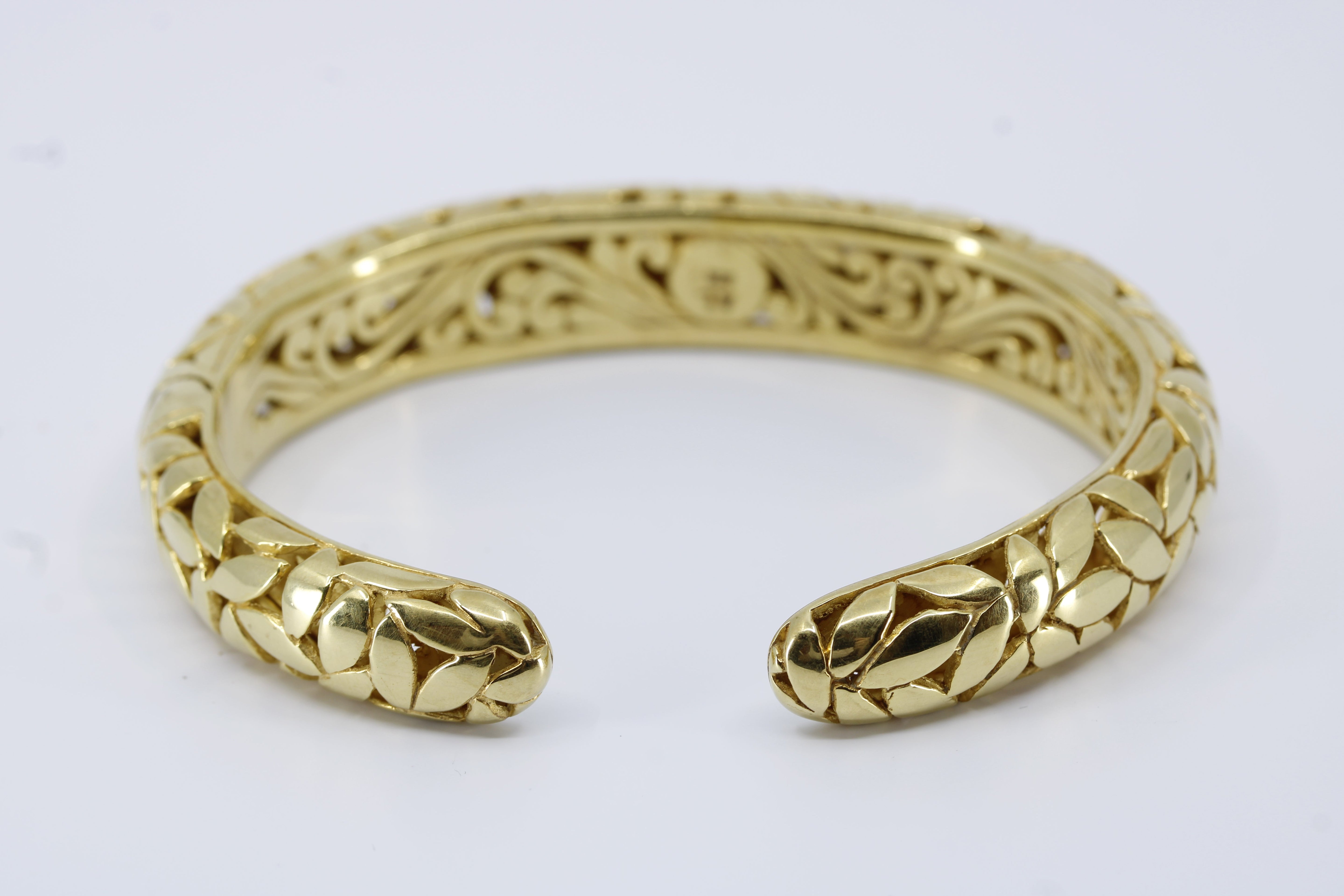 RAVENNA 18K Gold Vermeil Carved Cuff Bracelet with Black Spinel