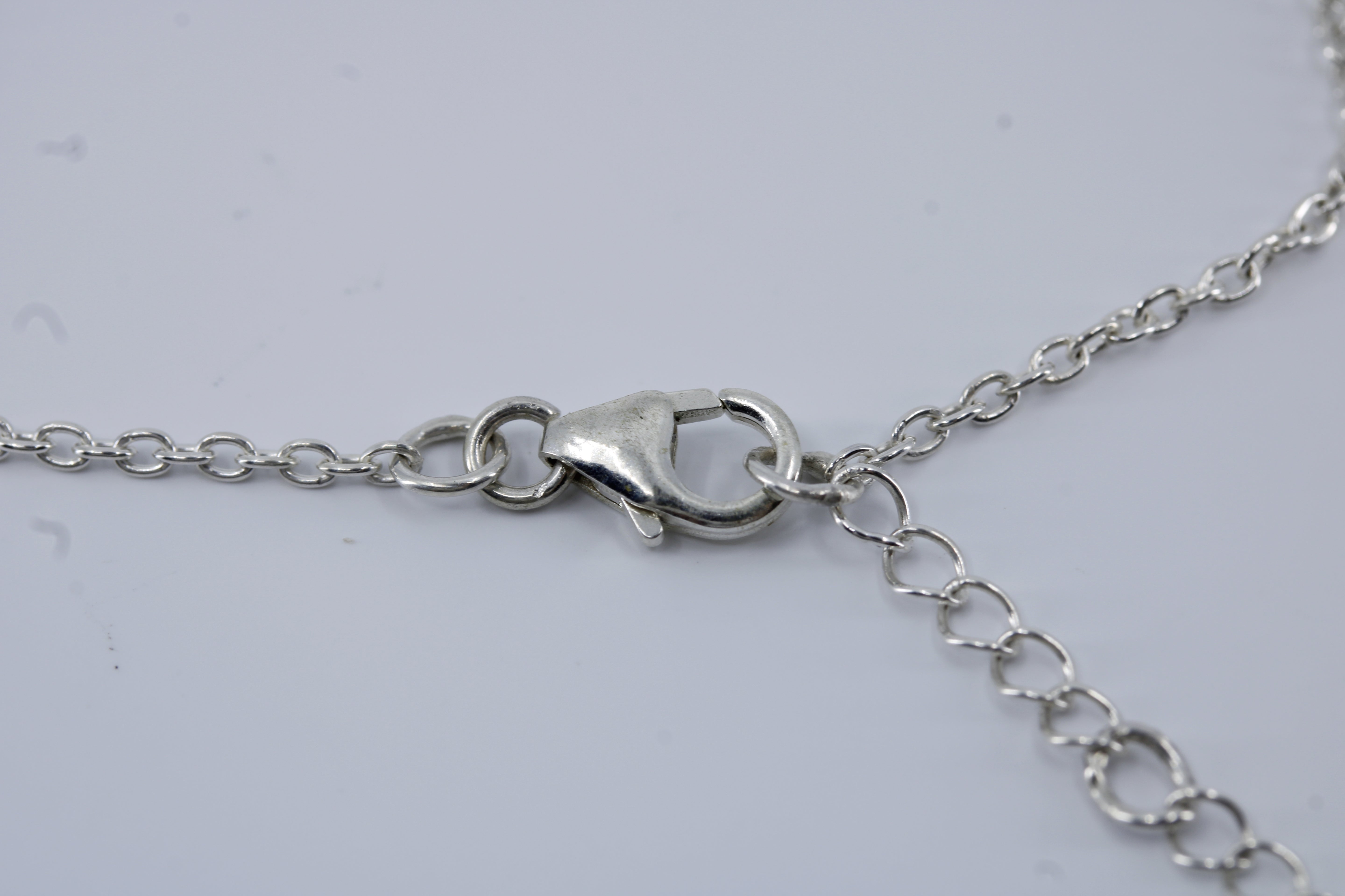 Linea Sculpted Heart Station Bracelet