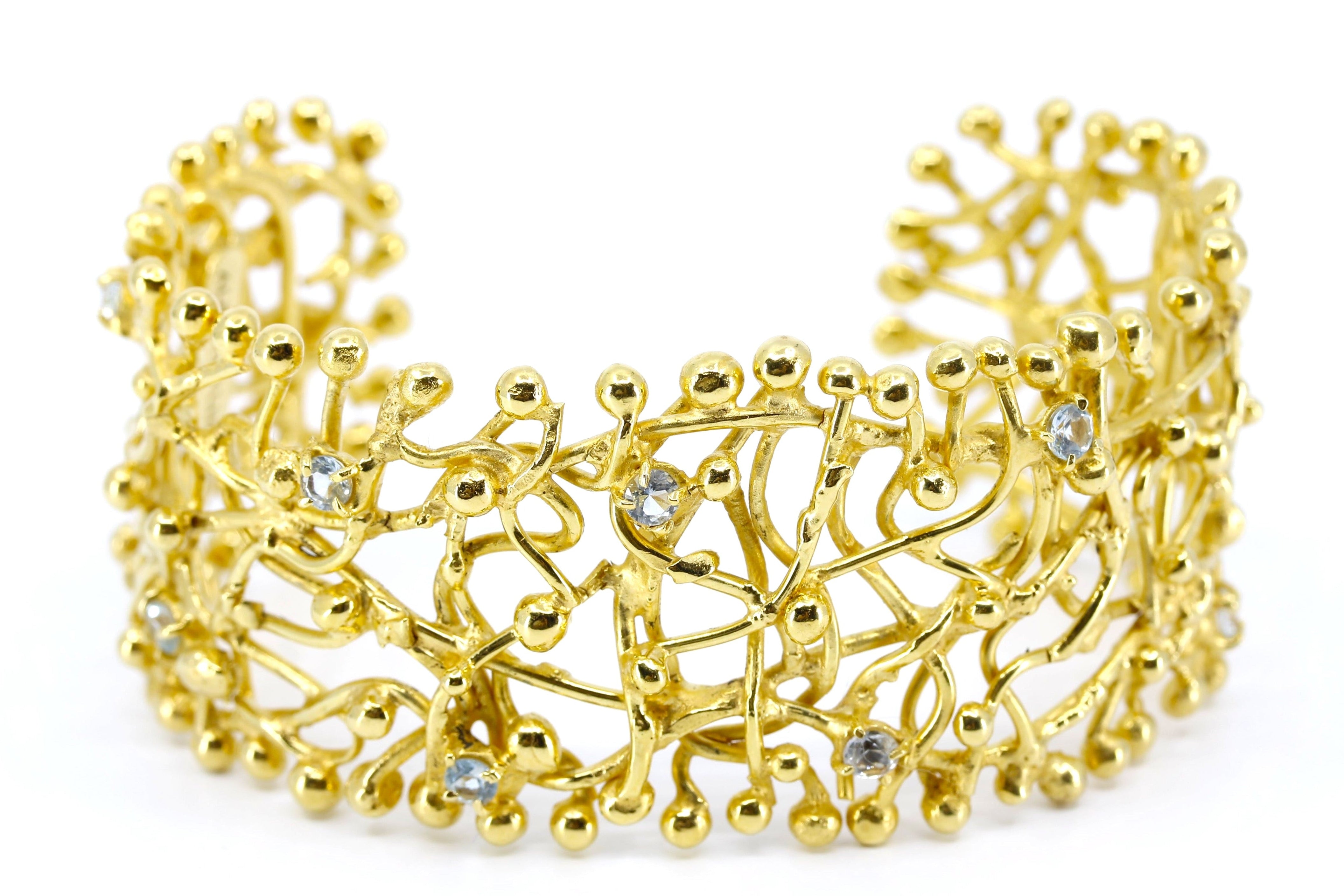 NURAI Cuff Bracelet with Topaz