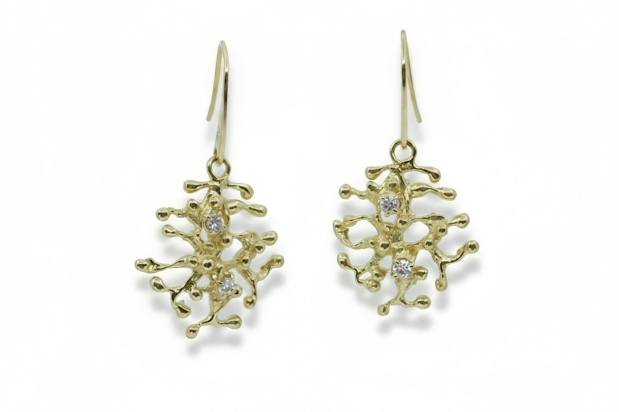 NURAI Earring with Topaz