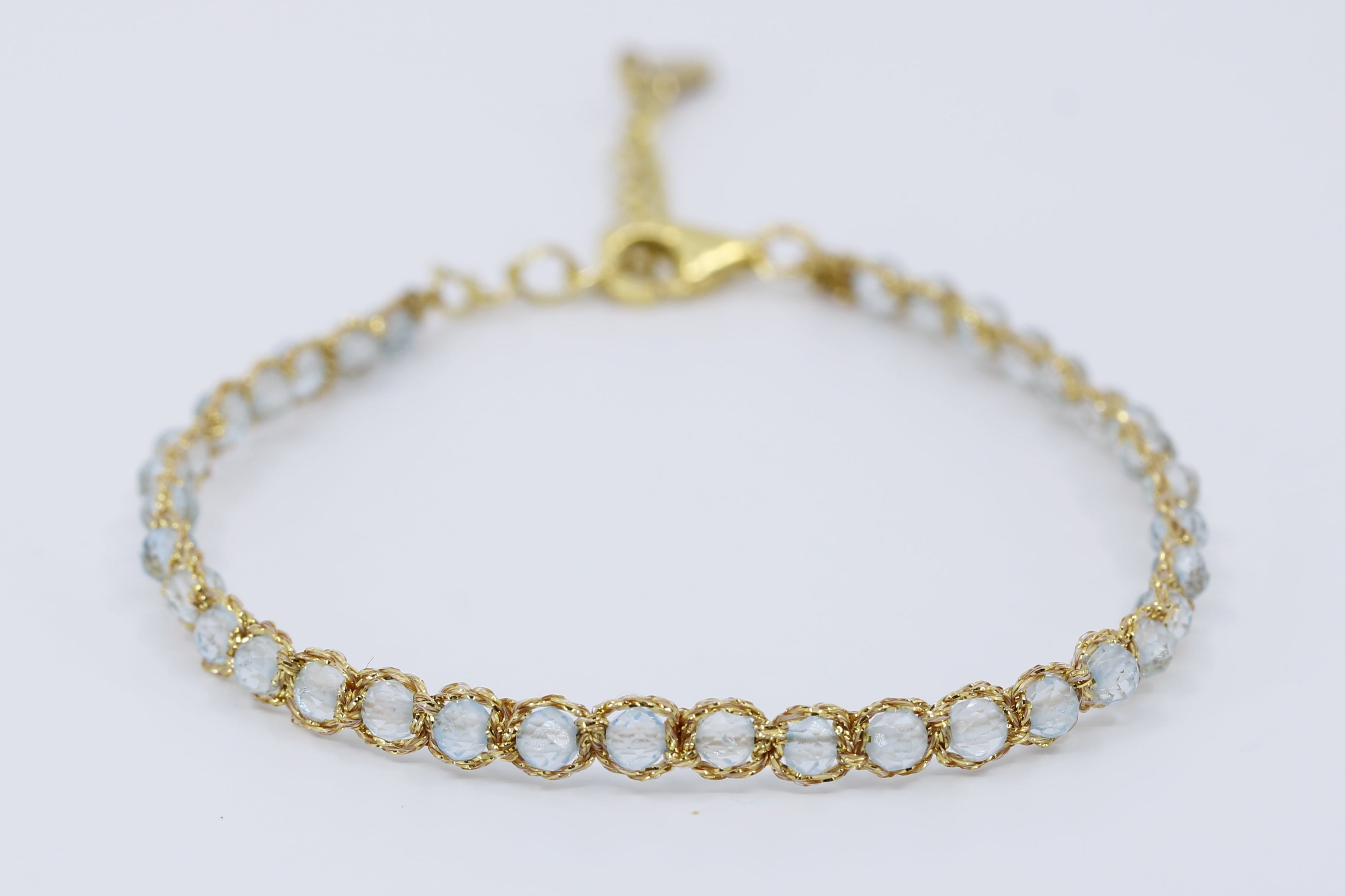 ESSENZA Bracelet with Blue Topaz