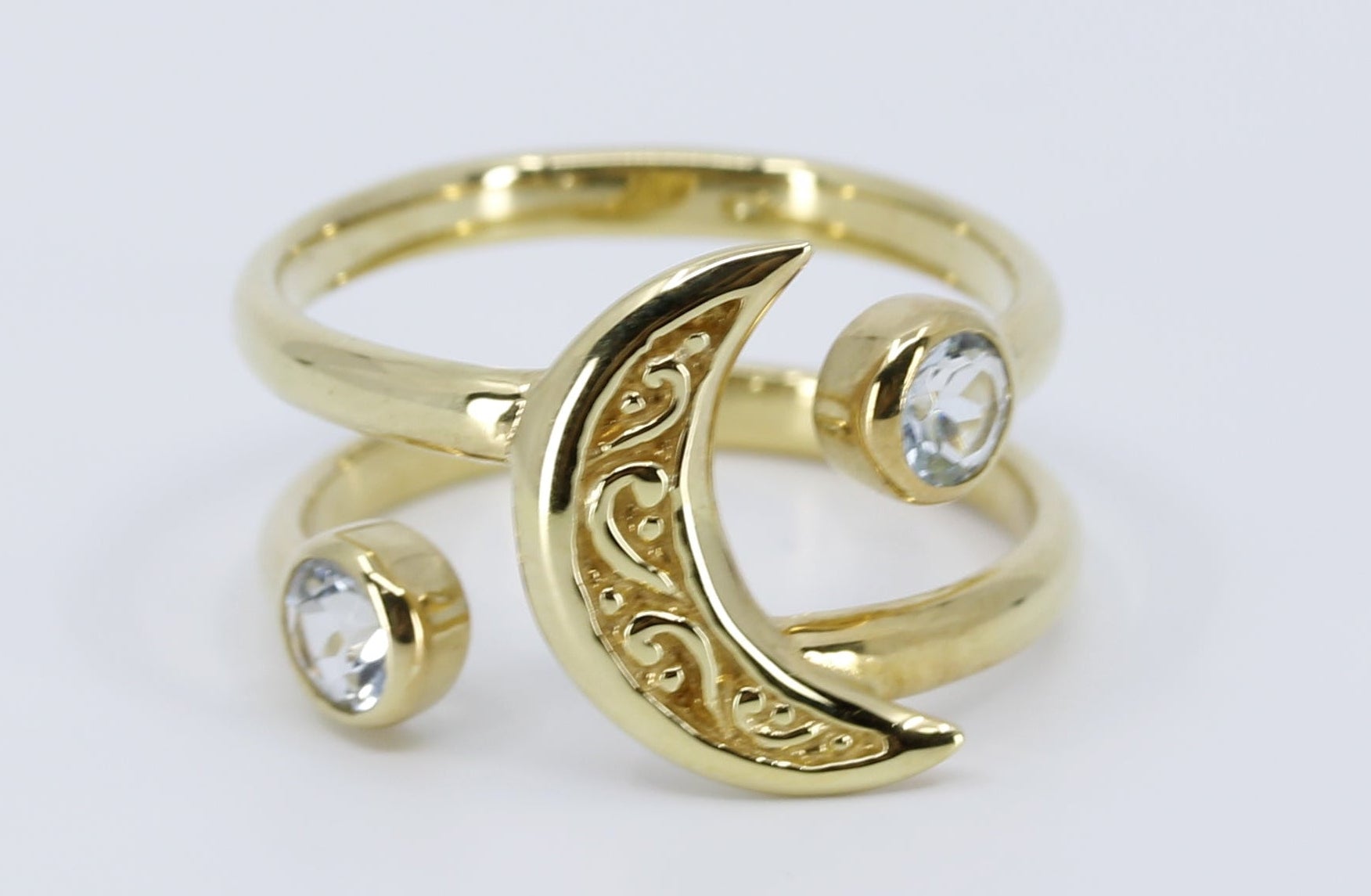 VENERE Ring with Blue Topaz