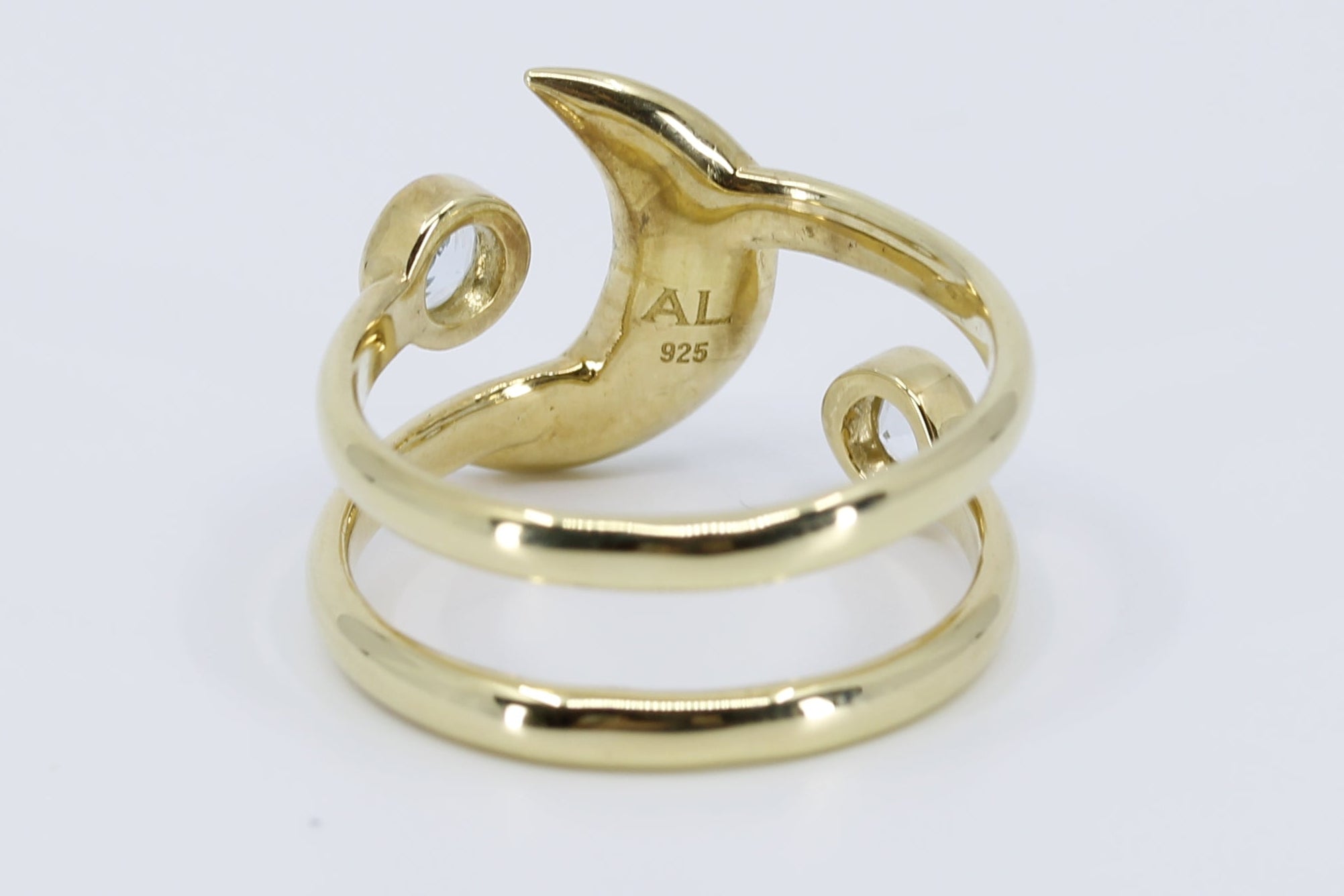 VENERE Ring with Blue Topaz