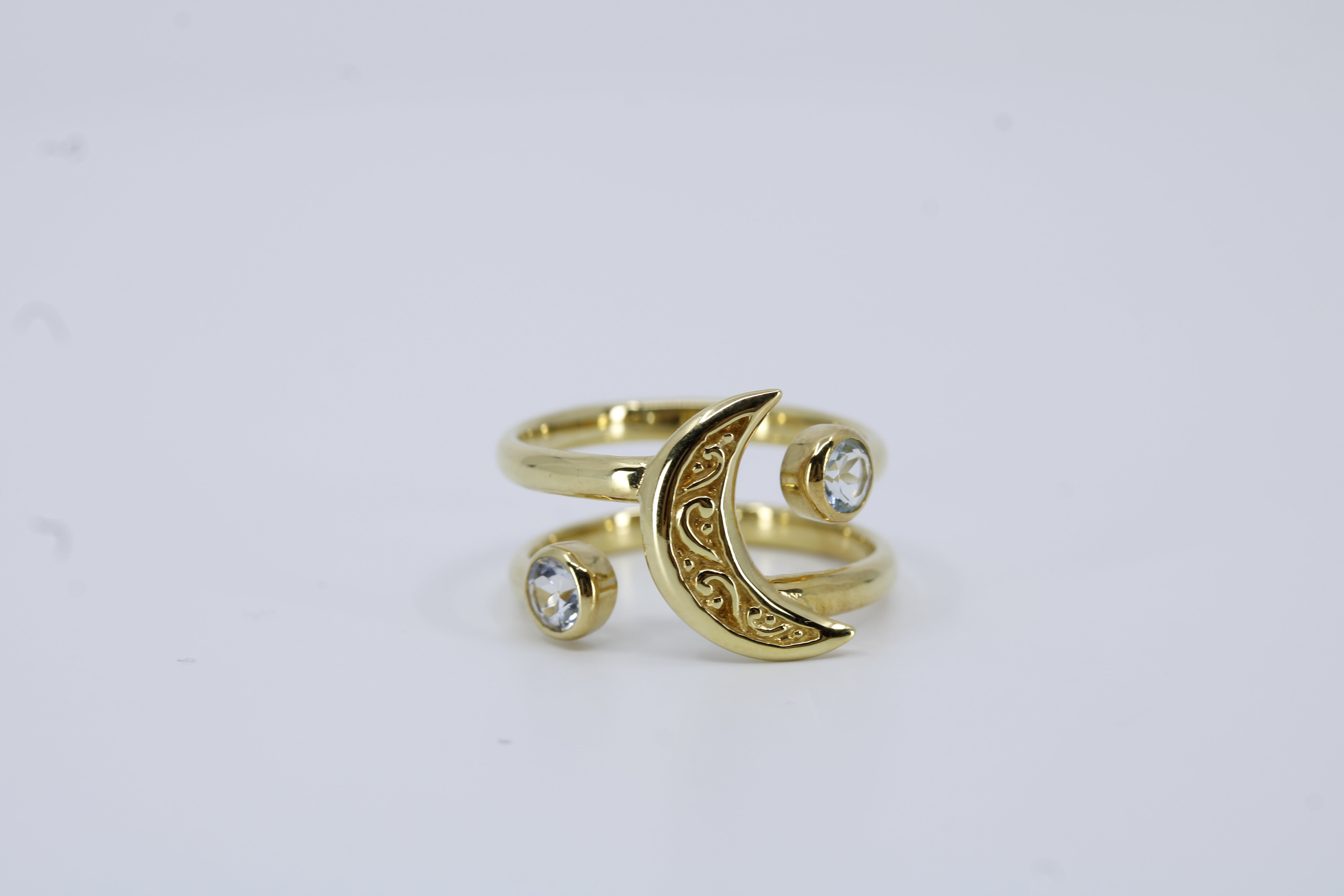 Il Gattopardo Ring with Blue Topaz