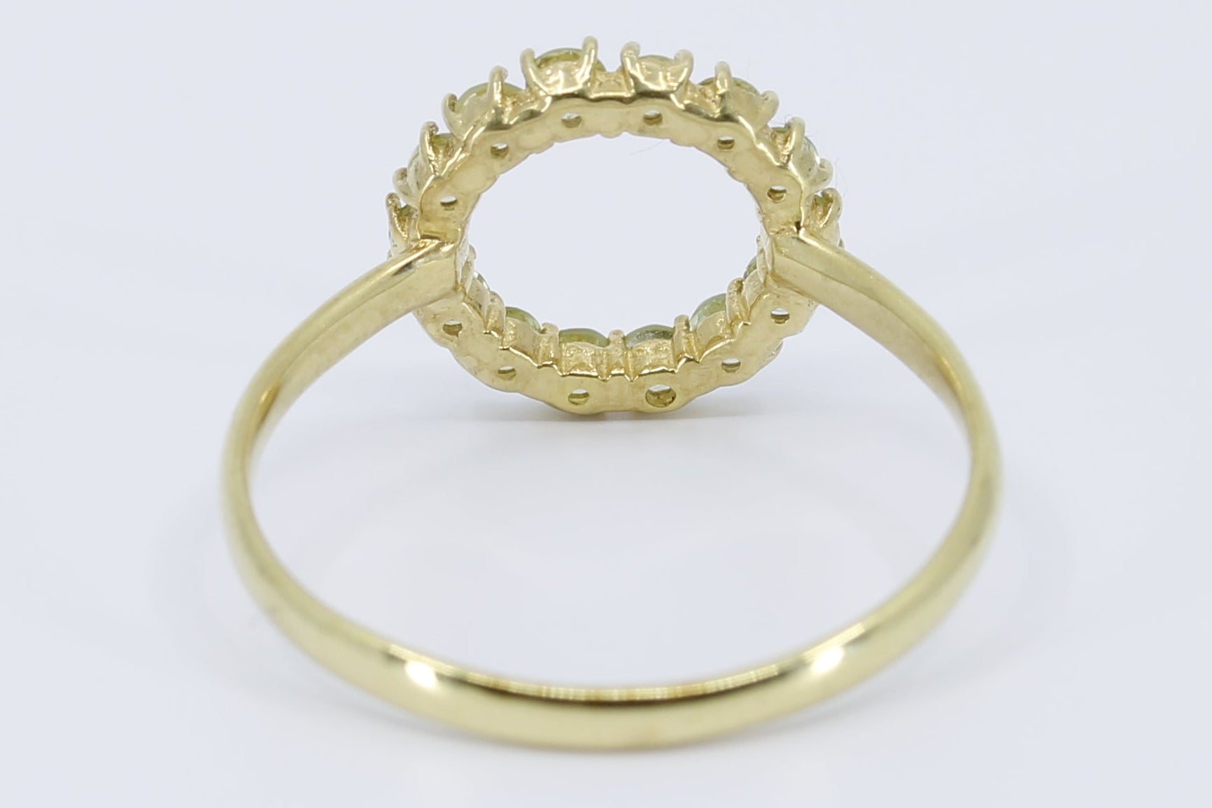 HARMONIA Band Ring with Peridot