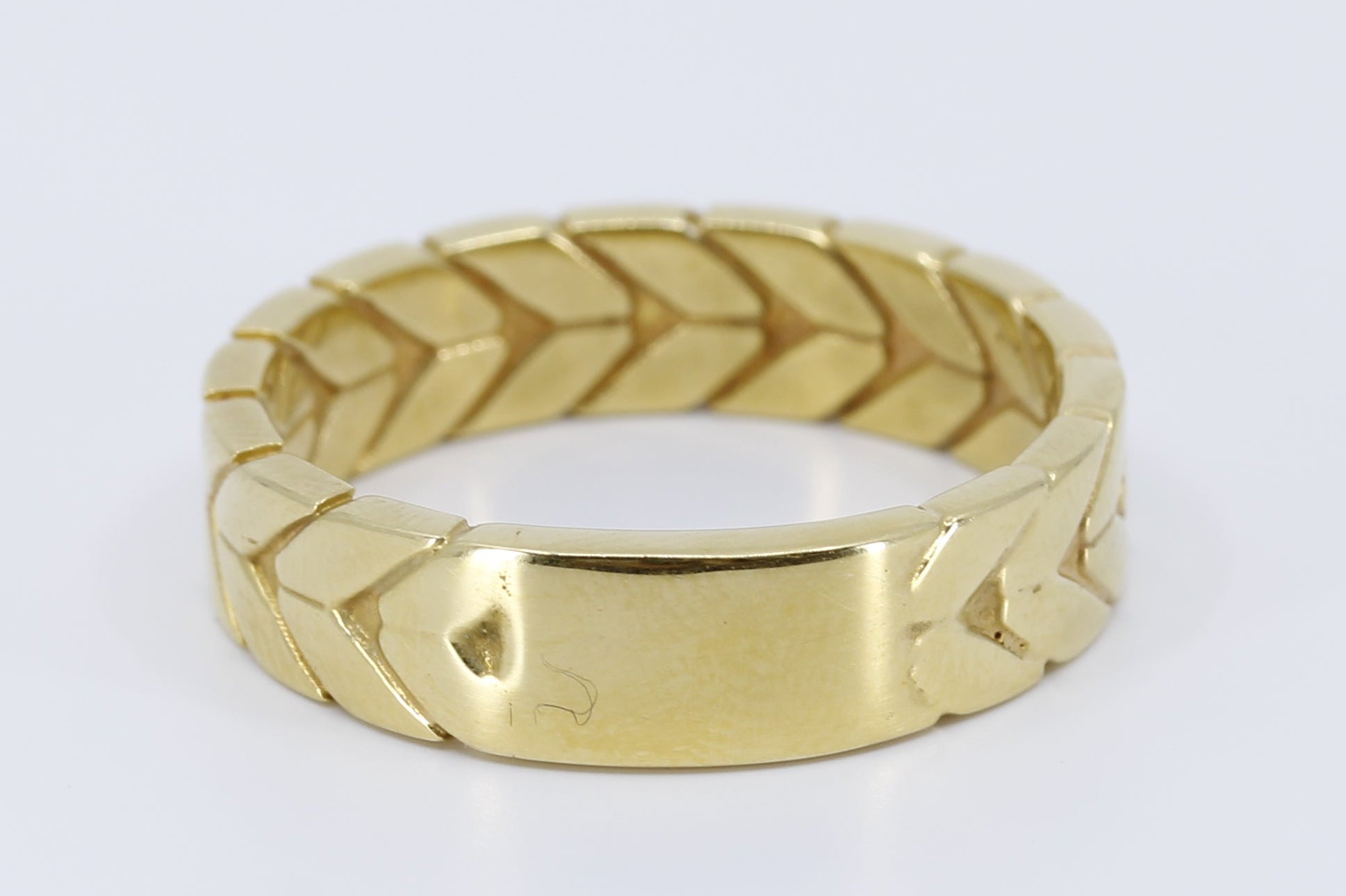 SAAR 18K Gold Vermeil Chevron Ring
