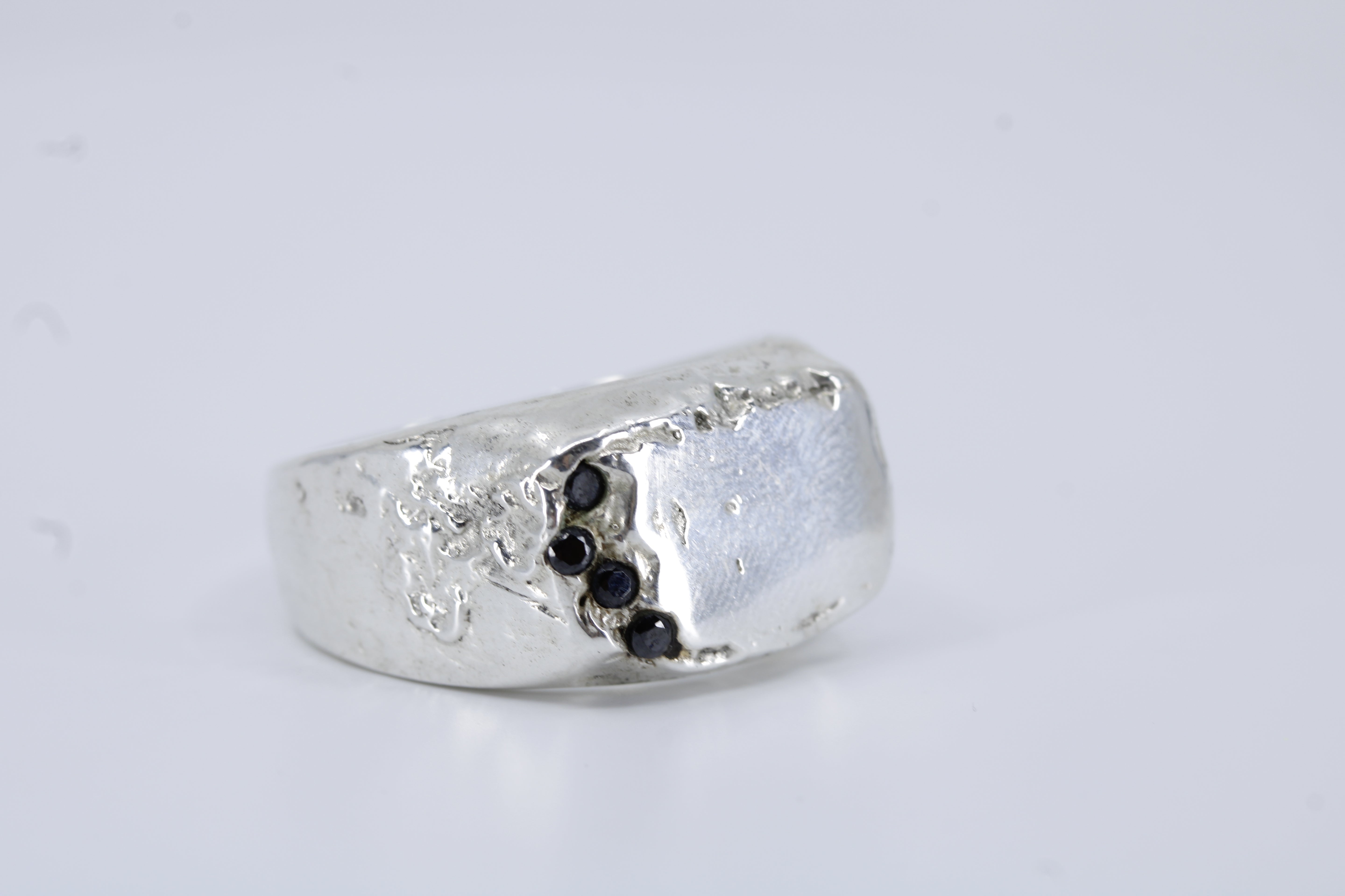 AL CANAL Signet Ring with Black Crystal