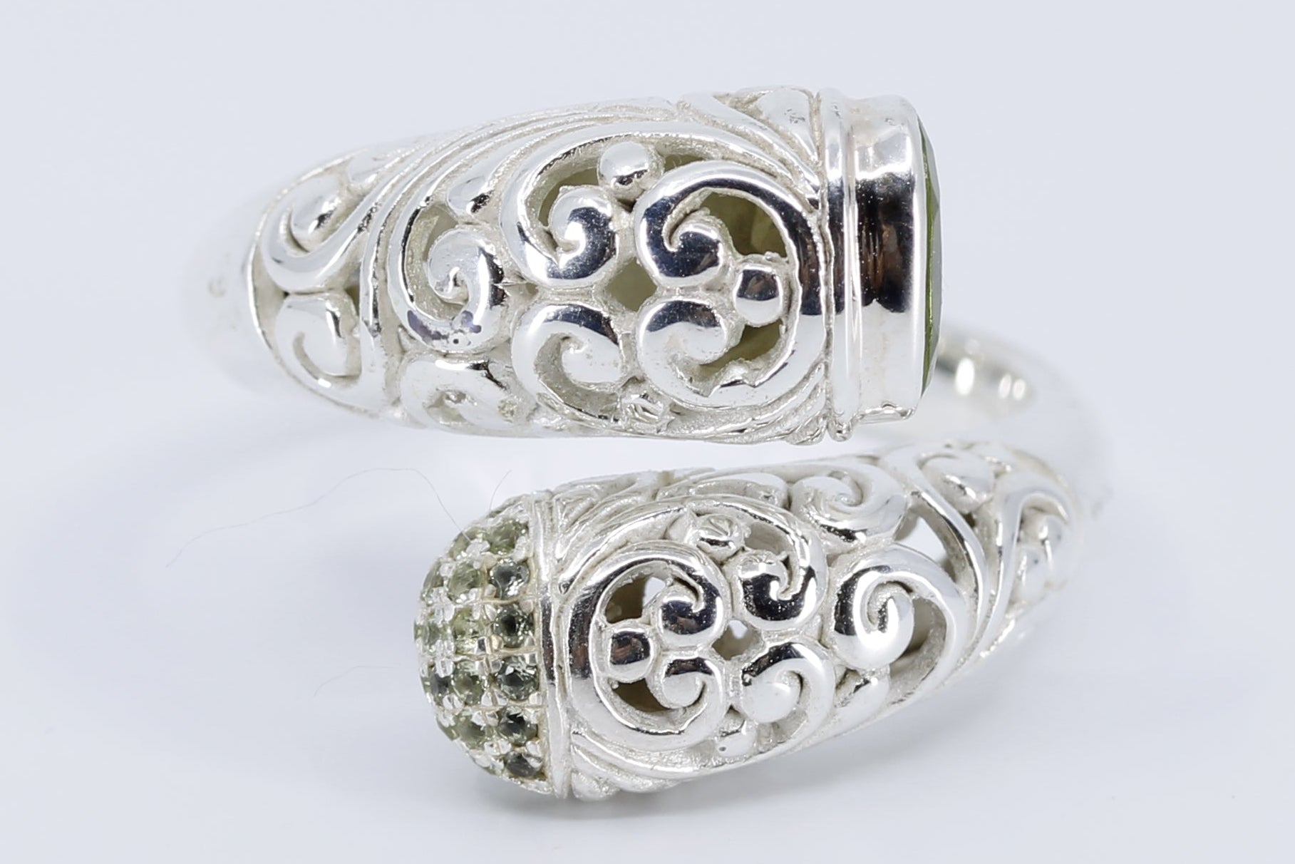 ALBA Peridot Bypass Ring