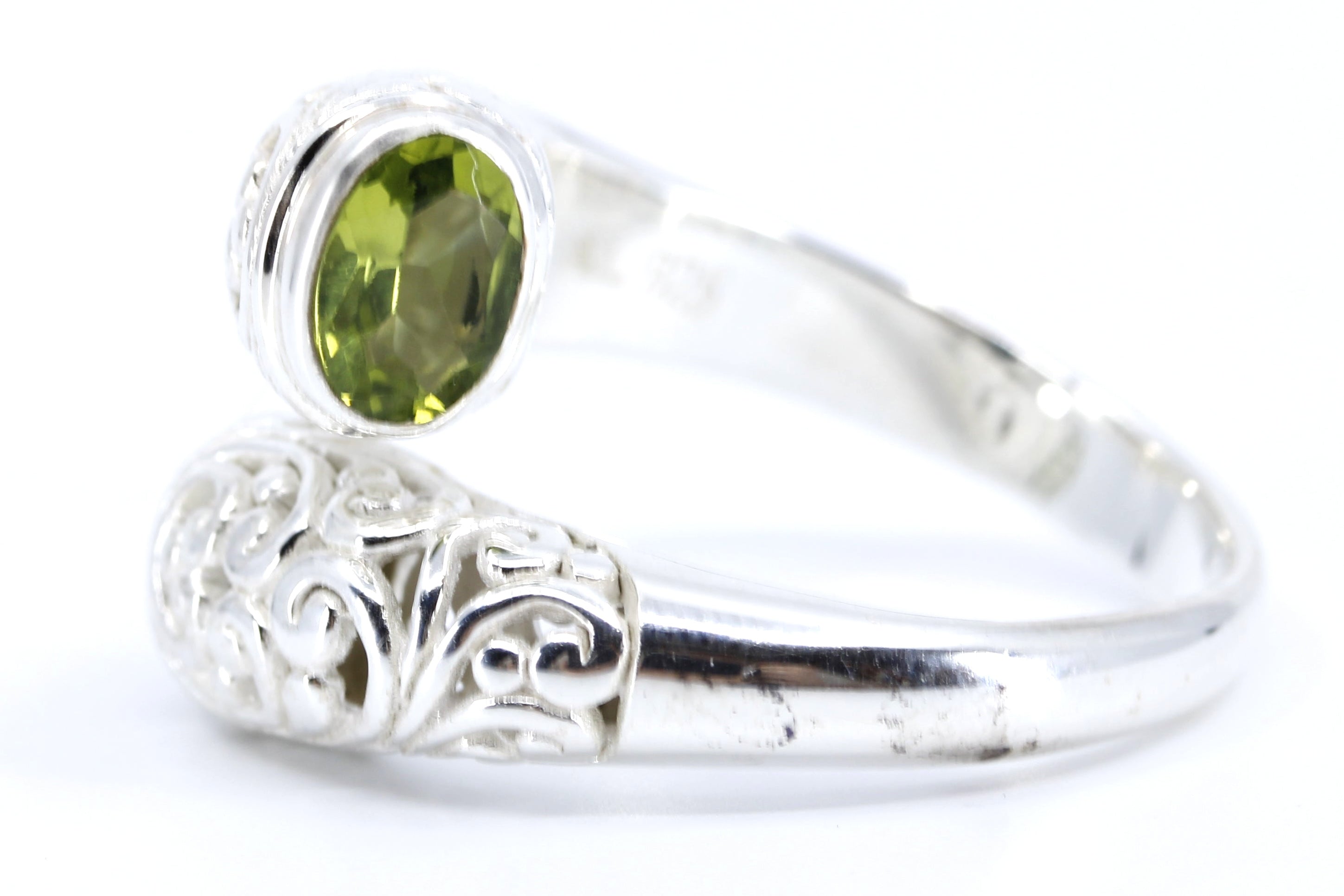 ALBA Peridot Bypass Ring