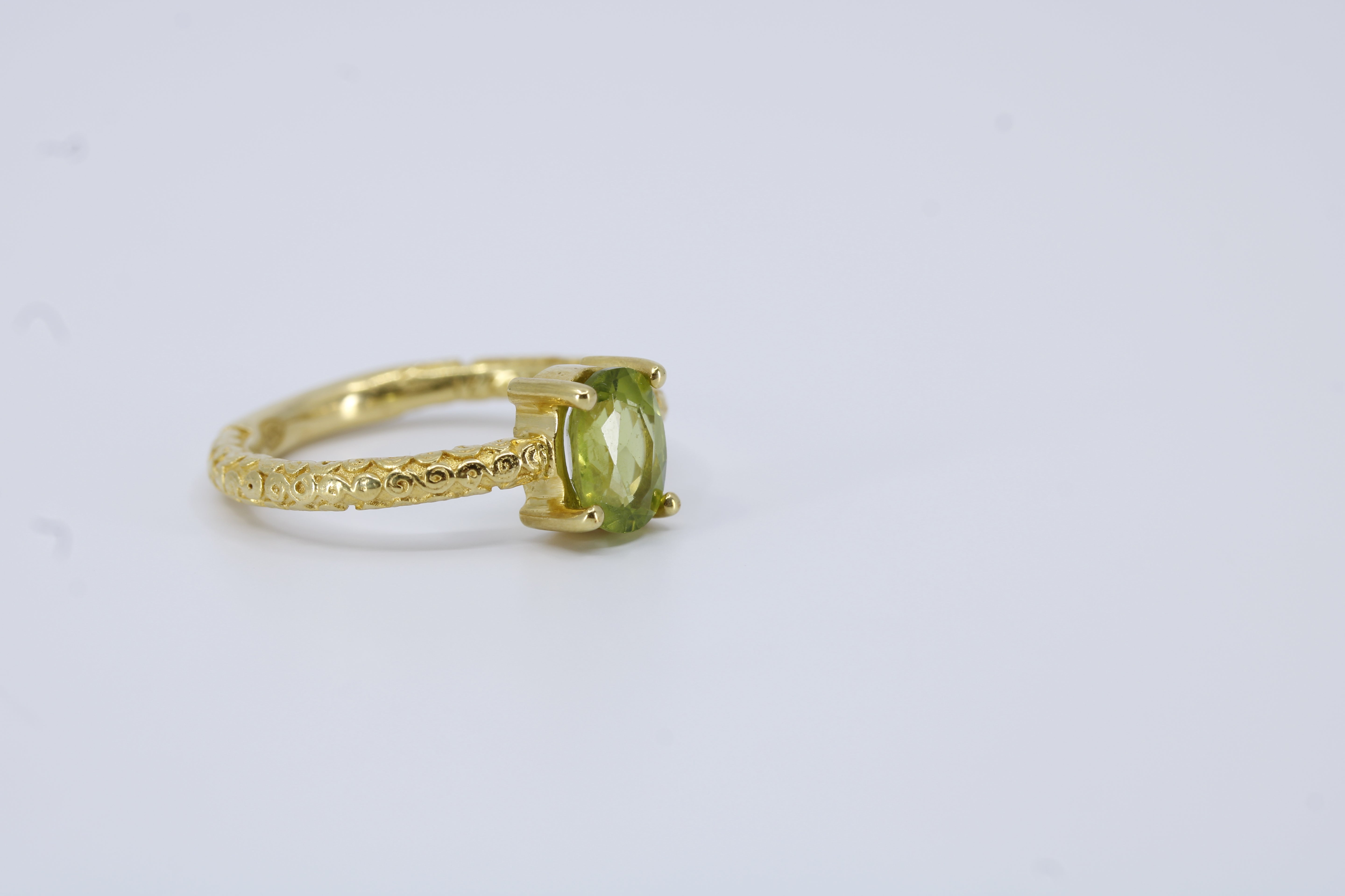 Il Gattopardo Solitaire Ring with Green Amethyst