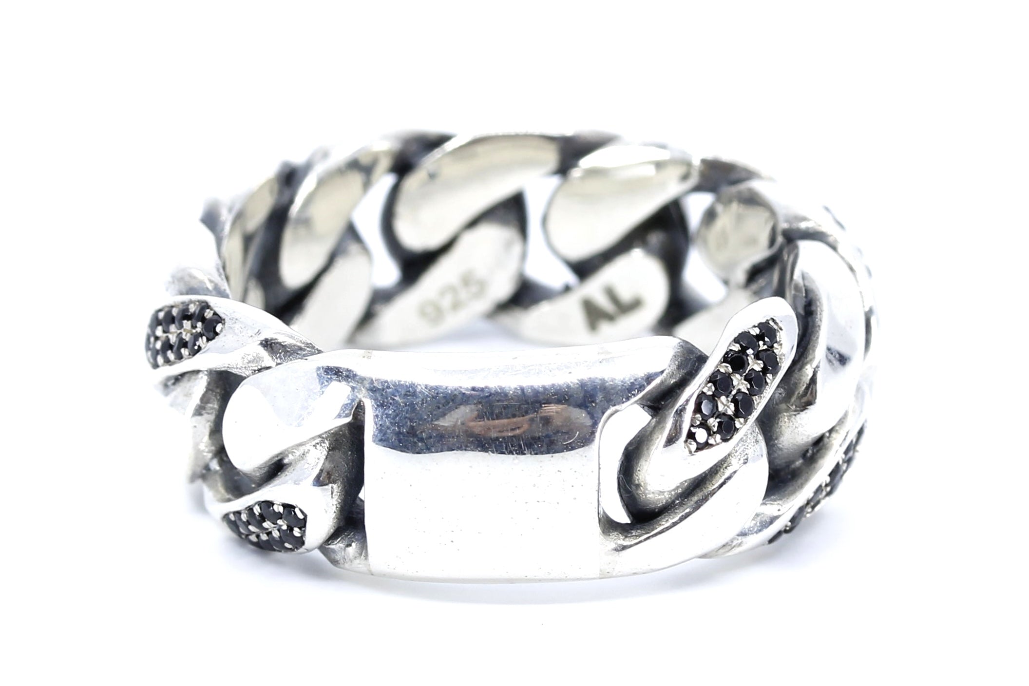 SAAR Black Spinel Curb Chain Ring