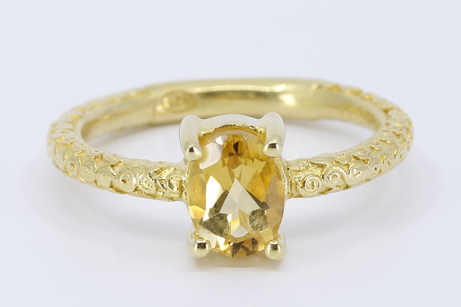 AURORA Solitaire Ring with Lemon Quartz