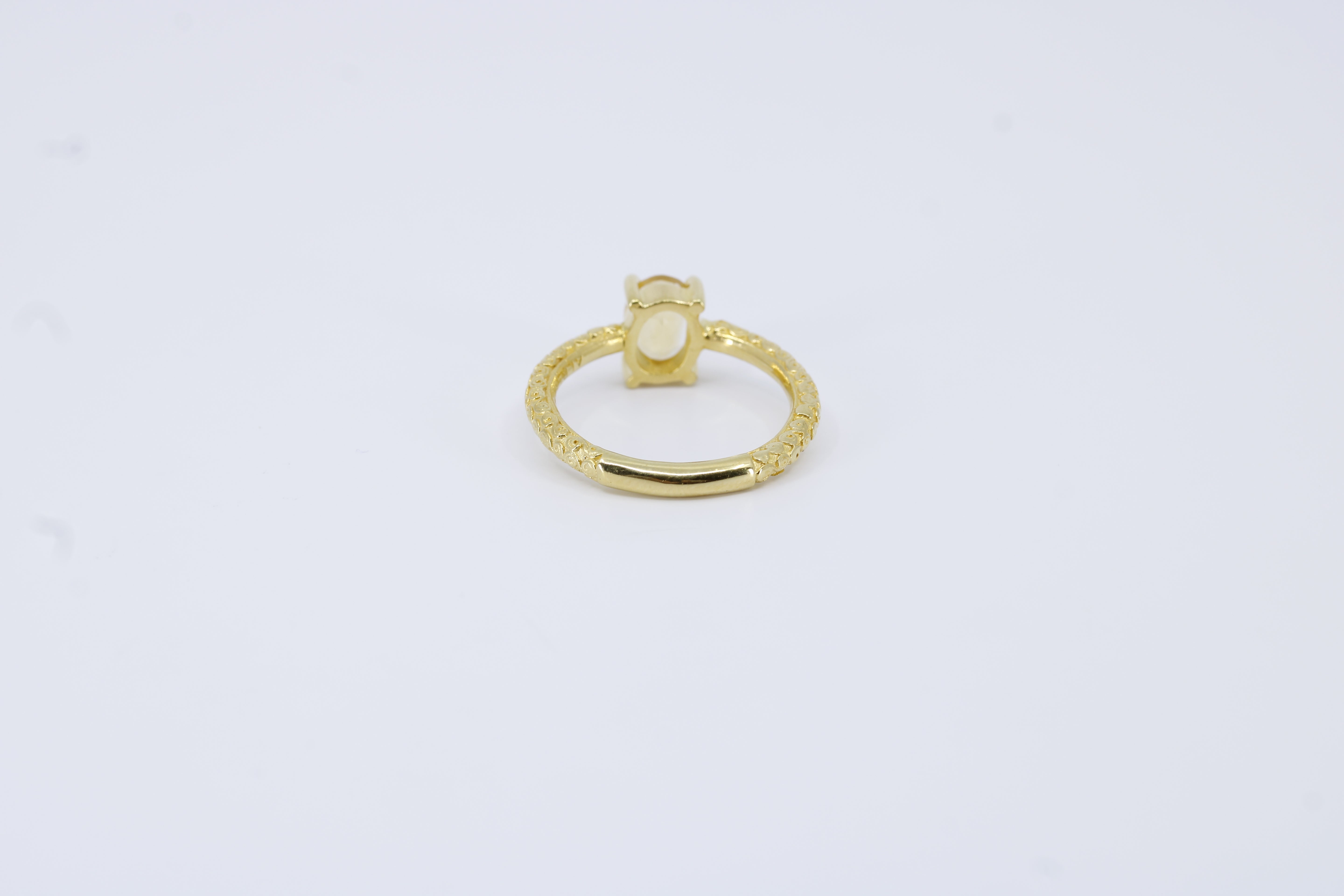 Il Gattopardo Solitaire Ring with Lemon Quartz