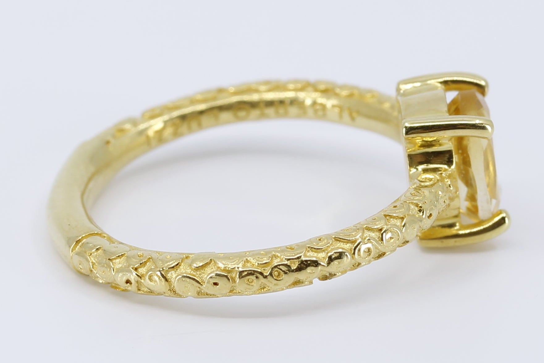 AURORA Solitaire Ring with Lemon Quartz