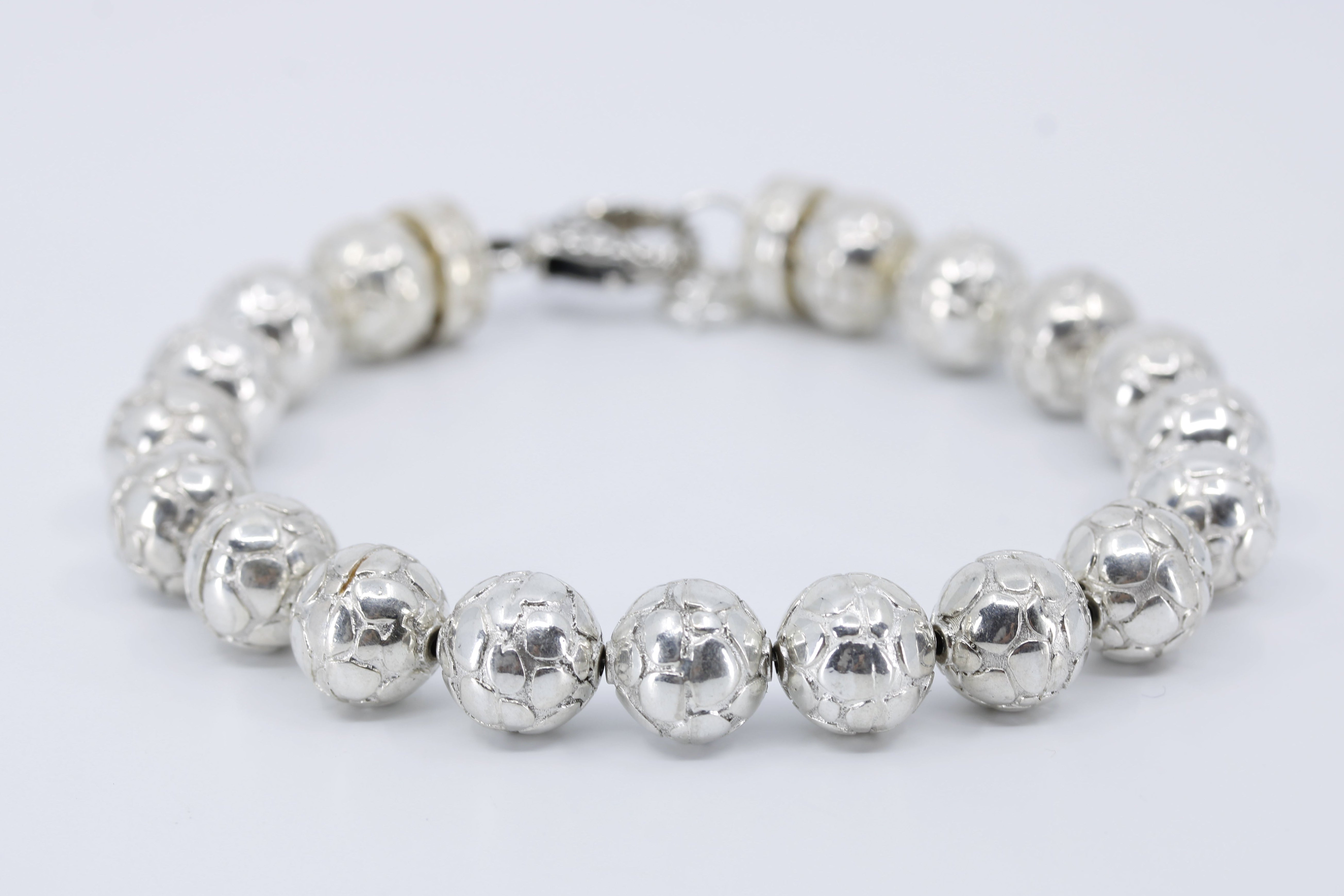 BOND Polished Silver Bracelet