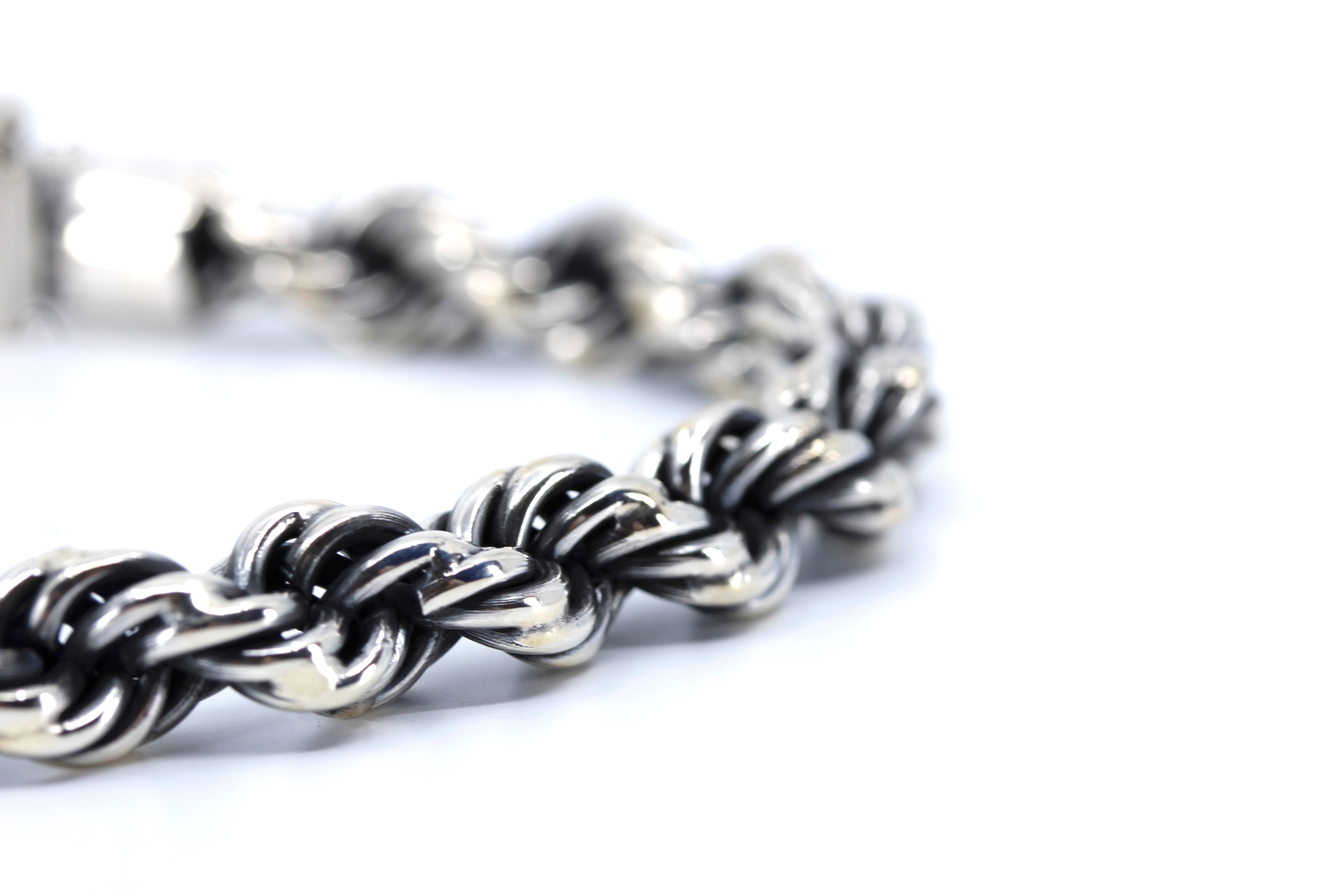 DALILA Classic Rope Chain Bracelet