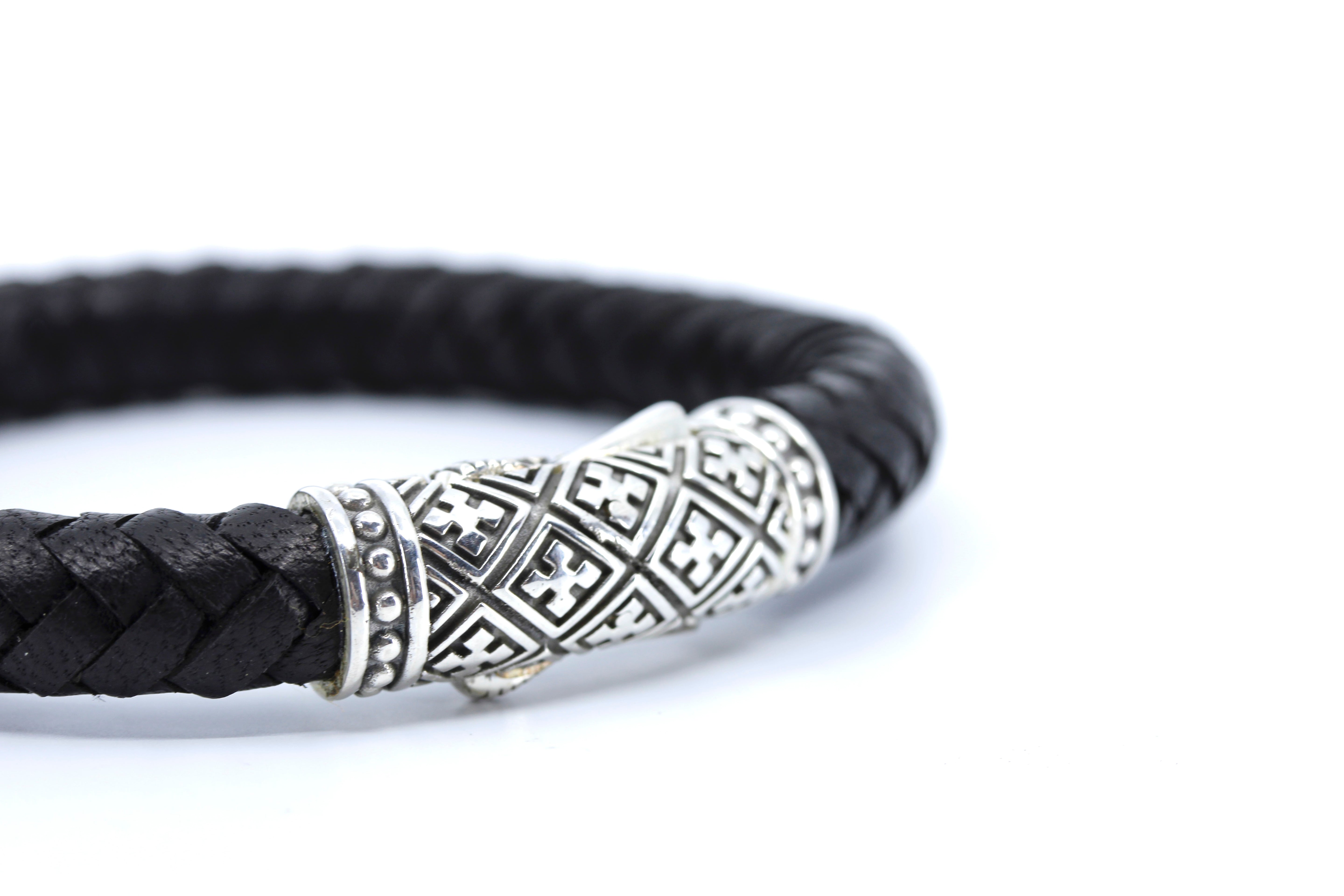 NOVA Braided Leather Bracelet with Lattice Barrel