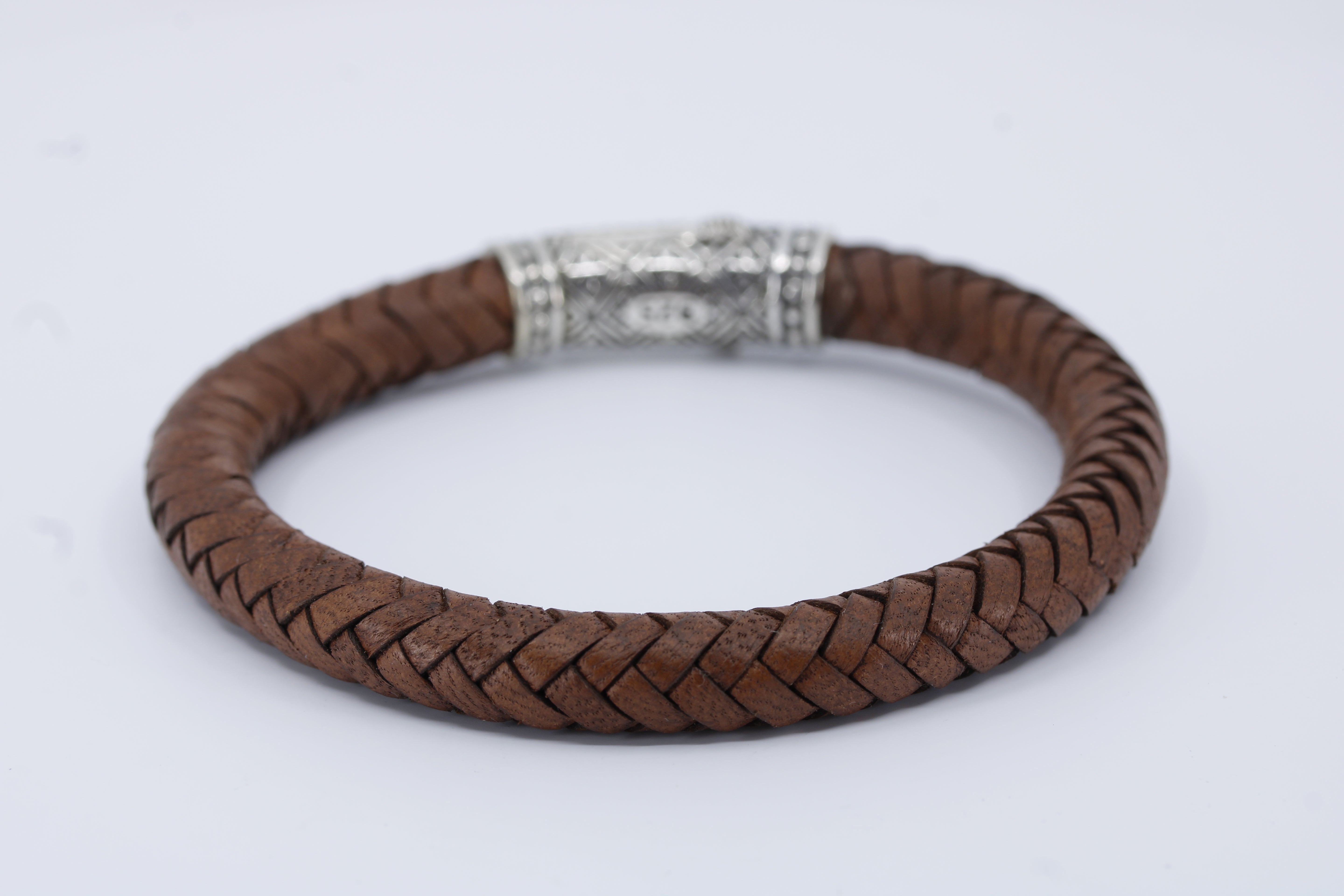 Casa Bali Braided Leather Bracelet with Lattice Barrel