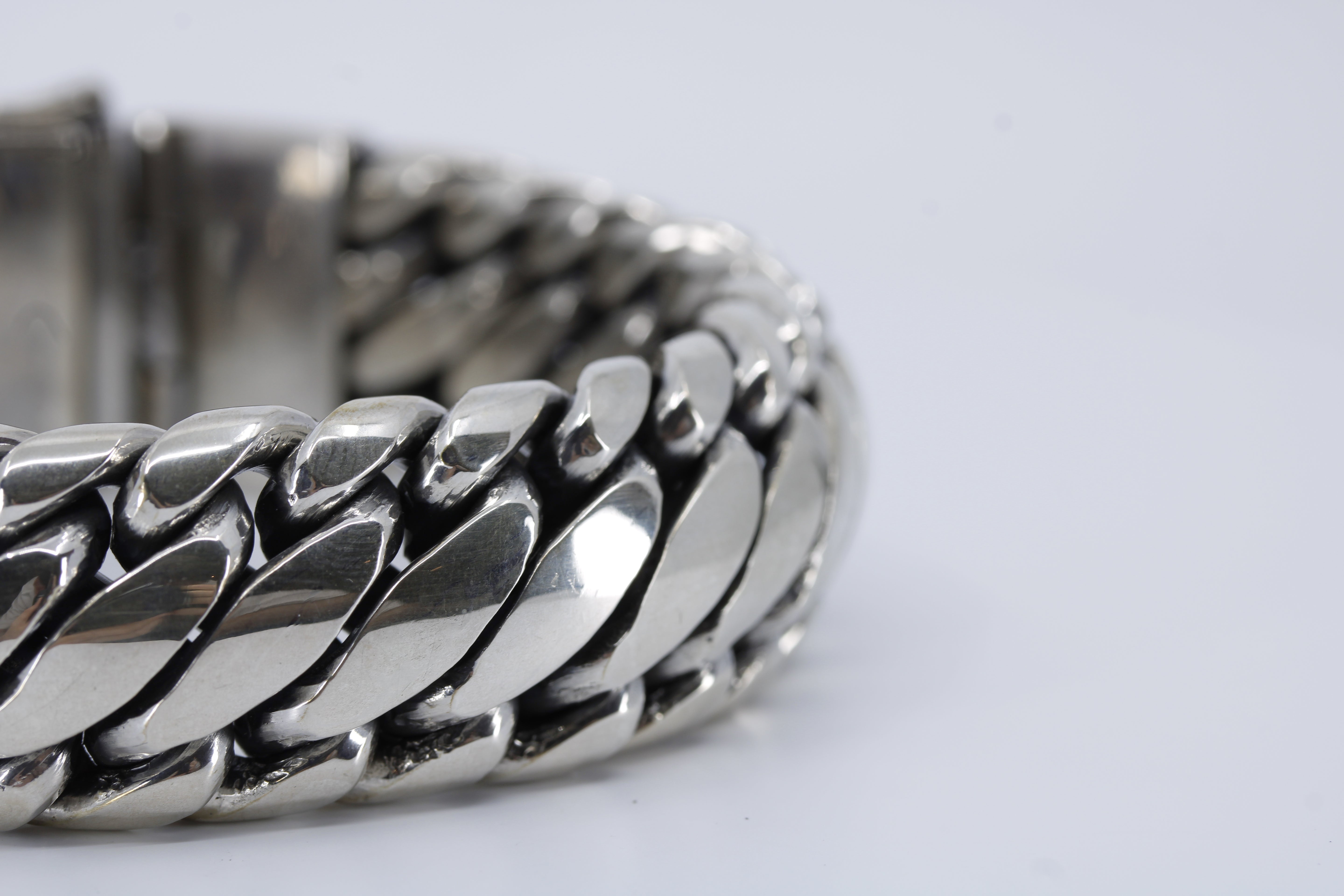 Casa Bali Curb Chain Bracelet