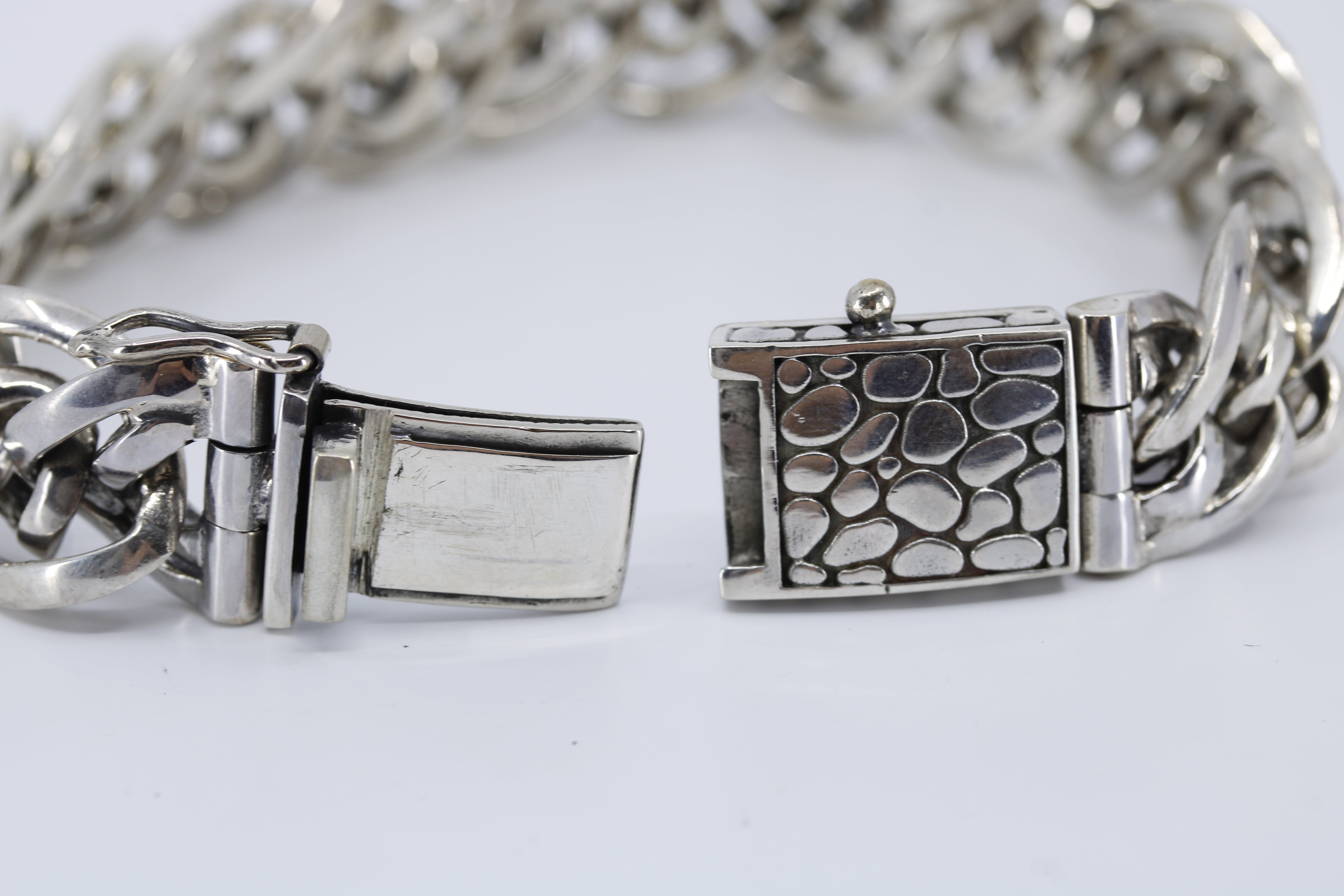 Casa Bali Slim Curb Chain Bracelet