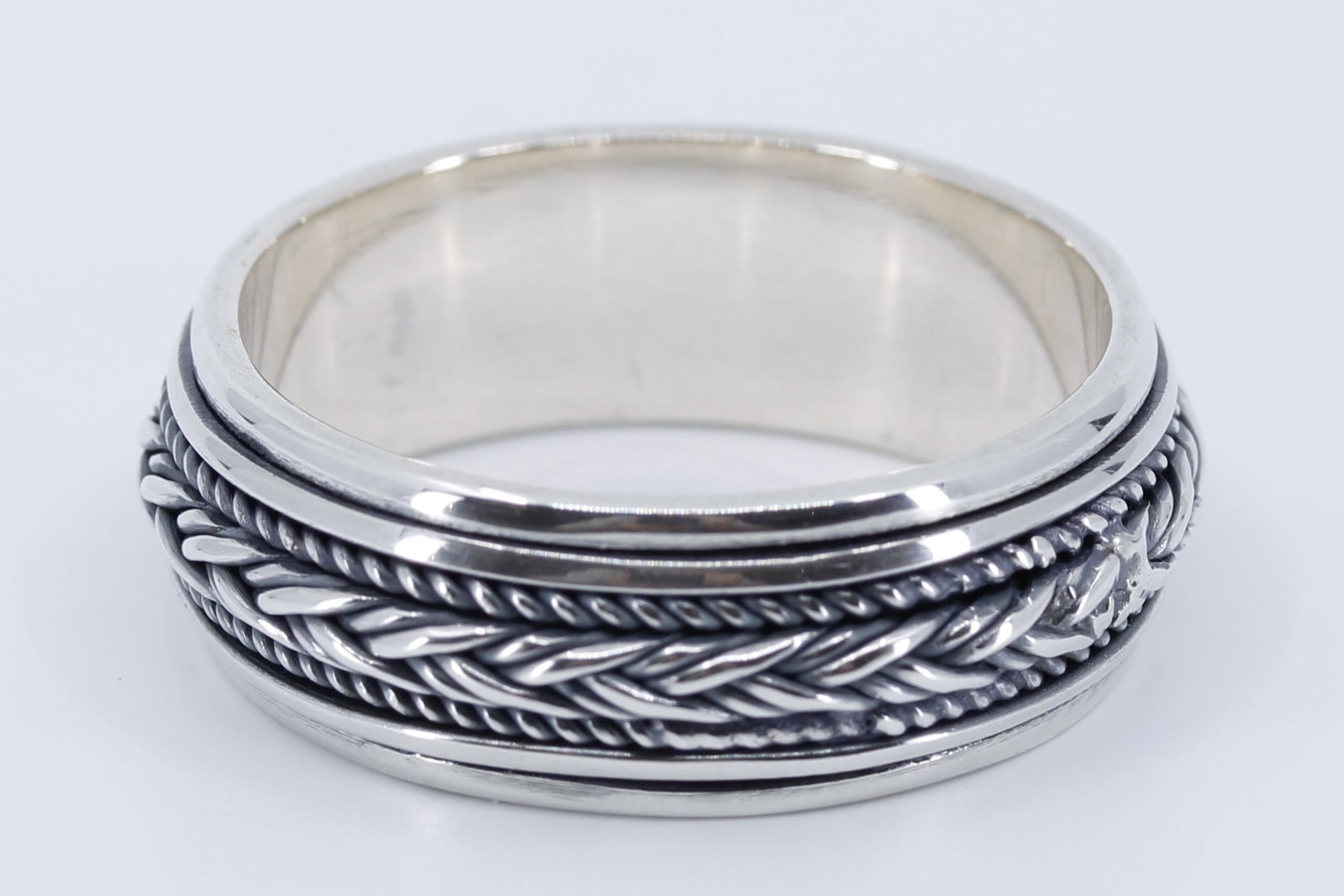 RAVENNA Braided Band Ring