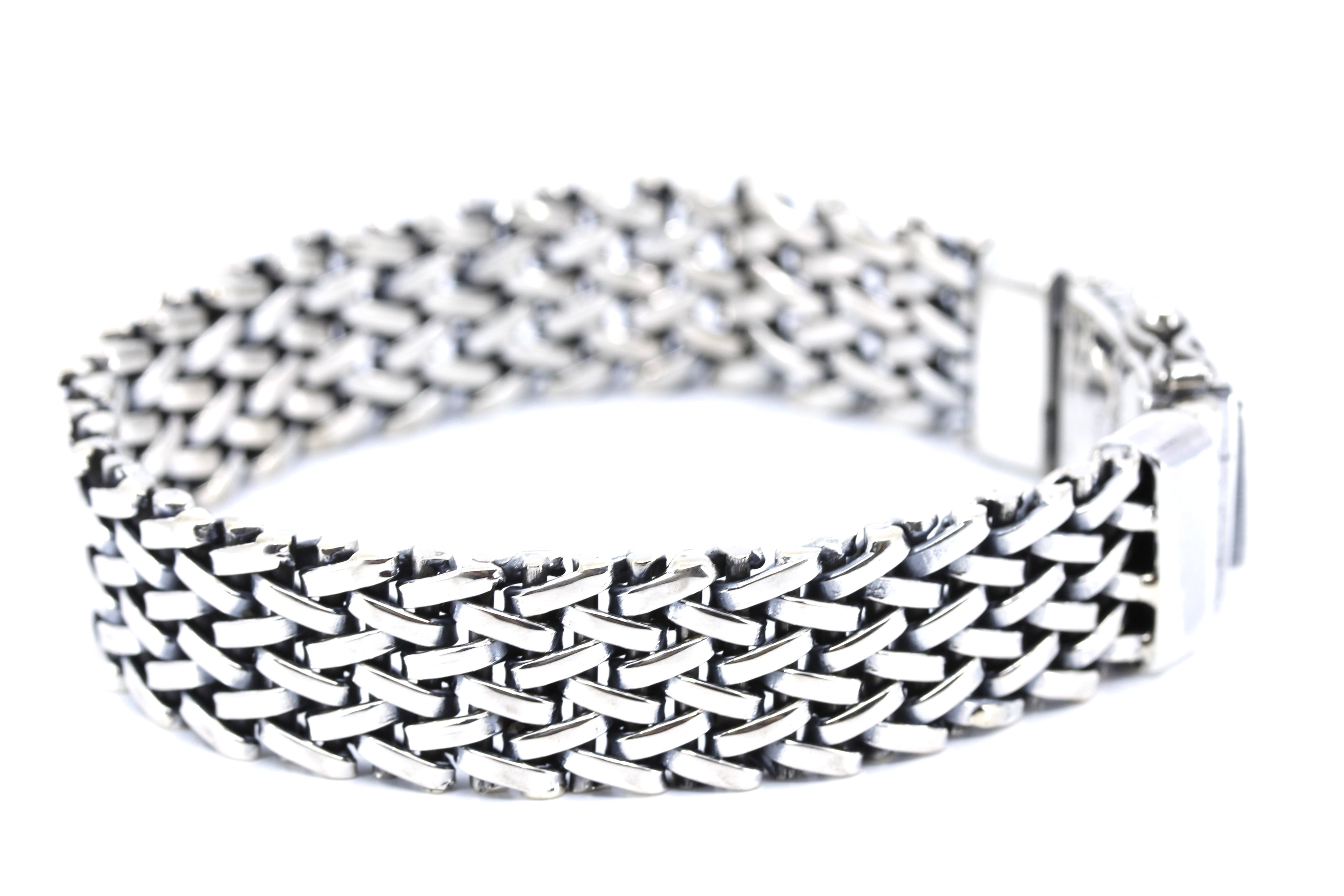 SAAR Heritage Woven Chain Bracelet