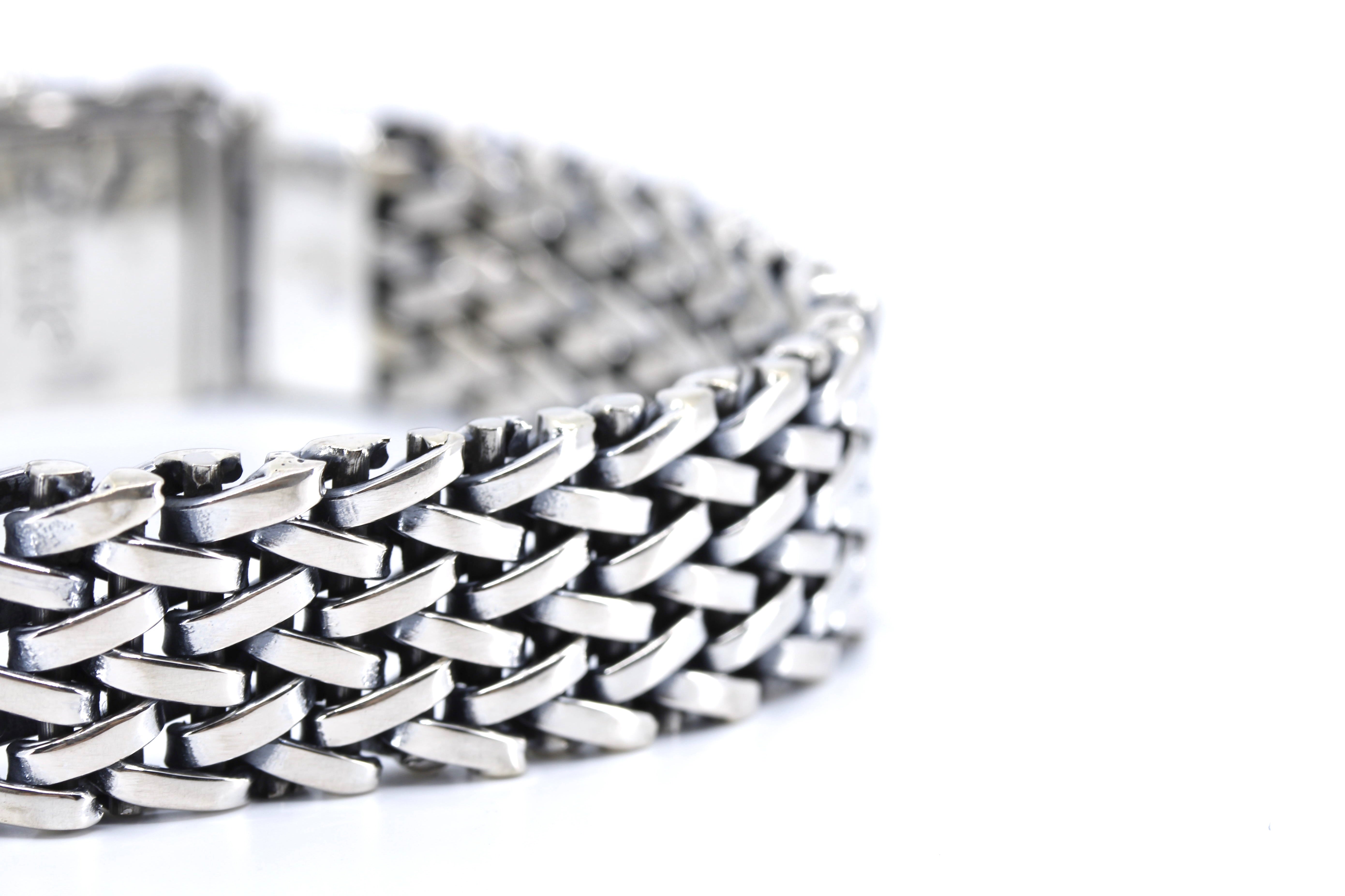 SAAR Heritage Woven Chain Bracelet
