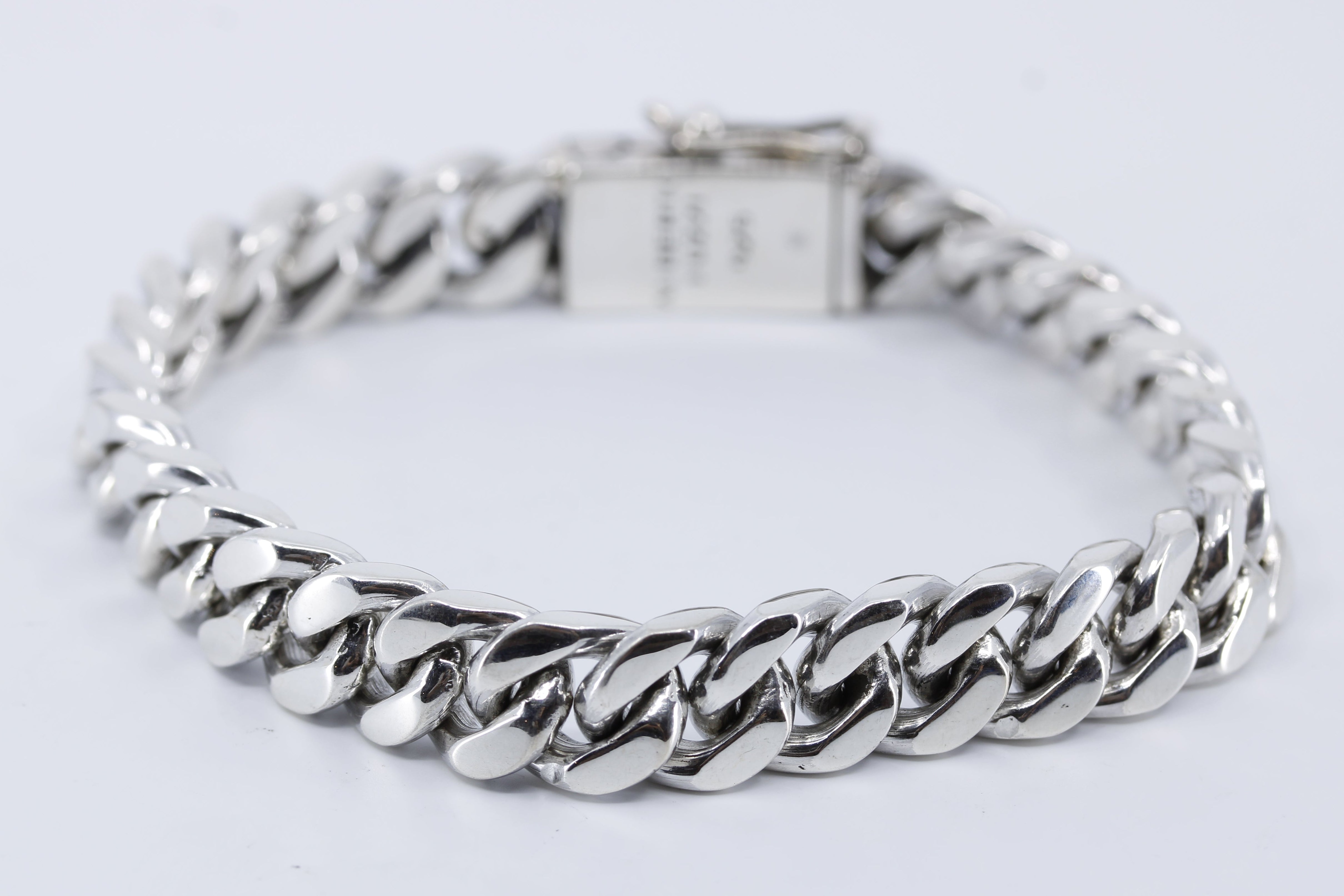 SAAR Classic Curb Chain Bracelet