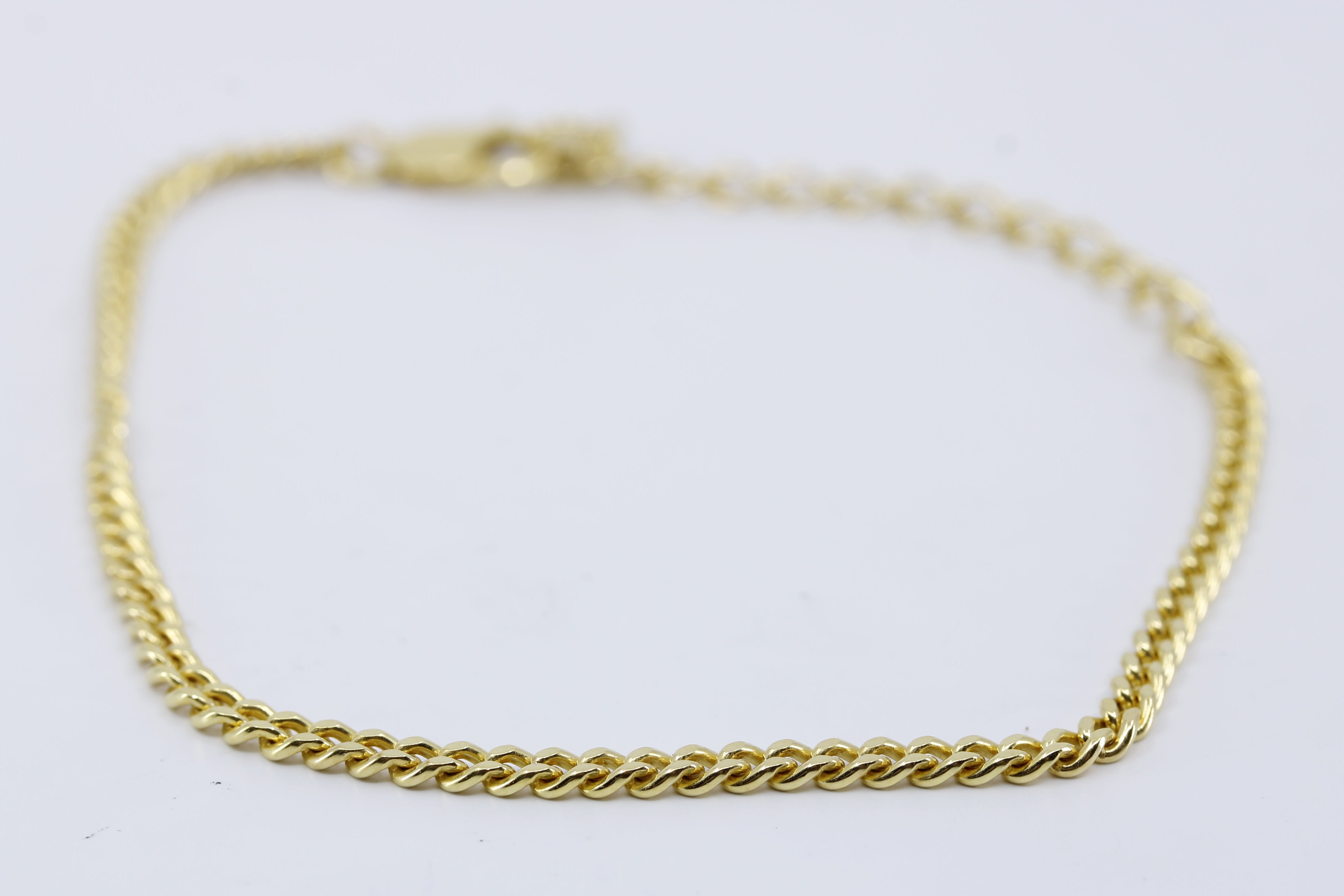 ESSENZA 18K Gold Vermeil Slim Curb Chain Bracelet