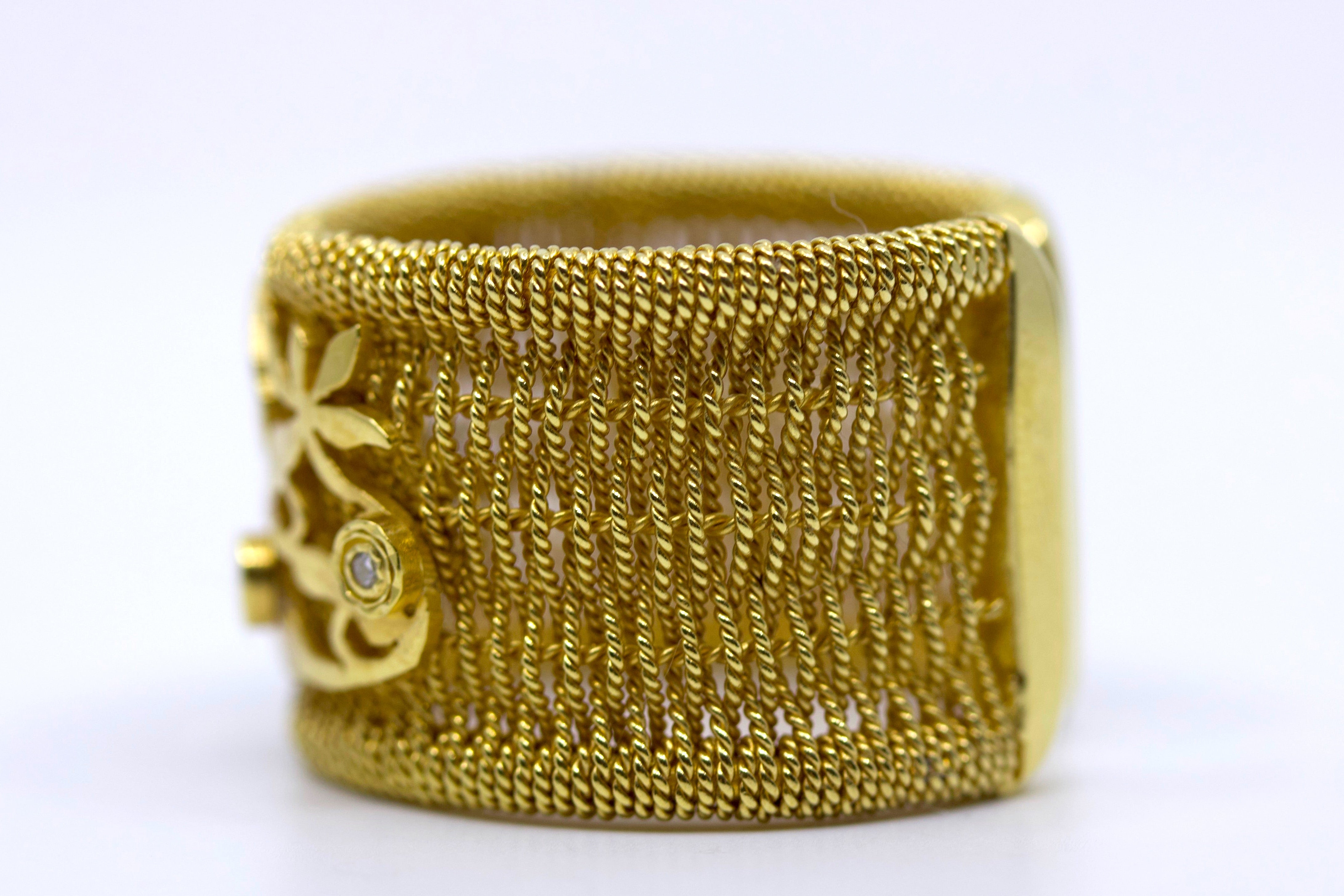 RICAMI 18K Gold Vermeil Ring with Gold and Diamonds