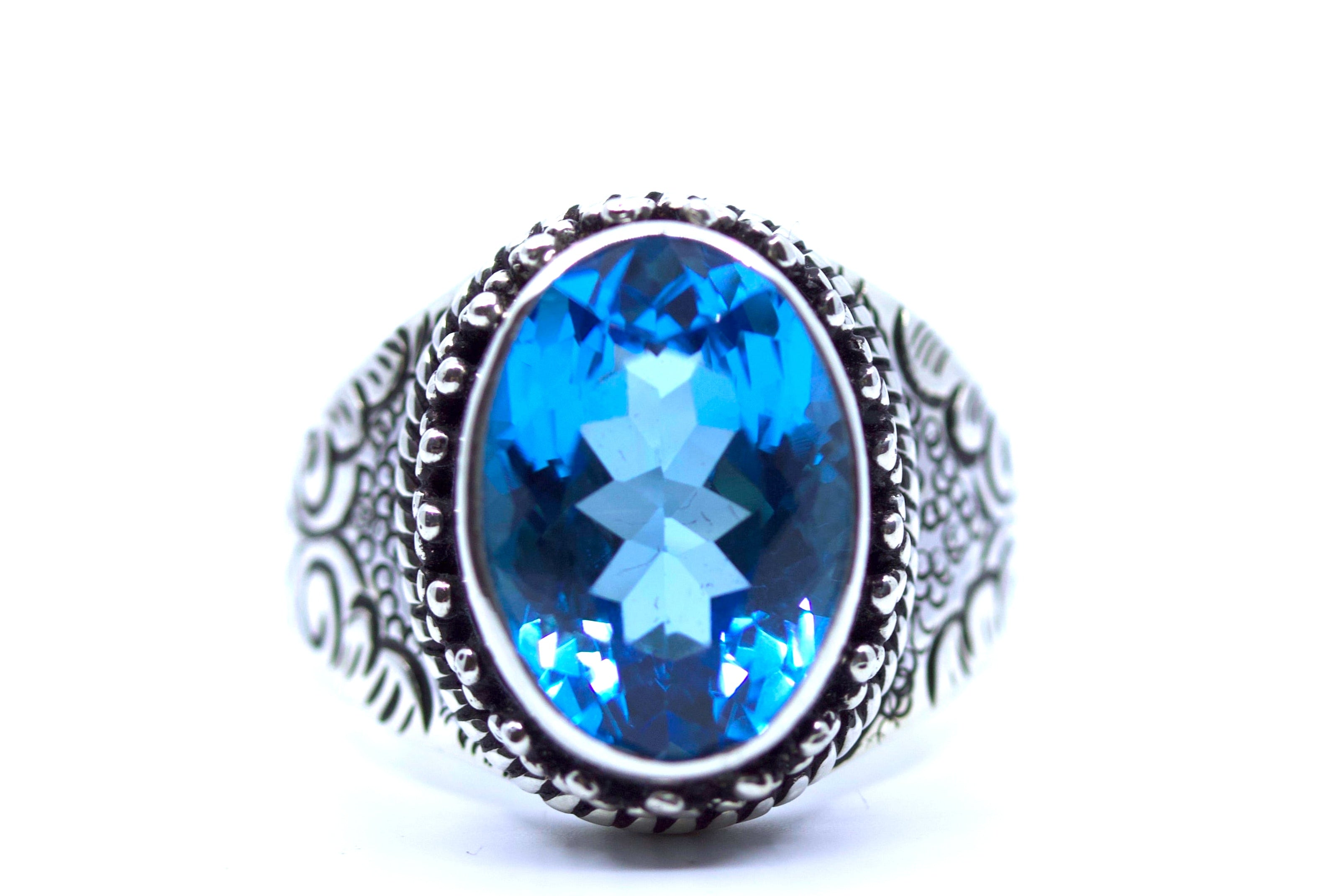 HIMALAYA Sterling Silver Decorative Bezel Ring with Blue Topaz