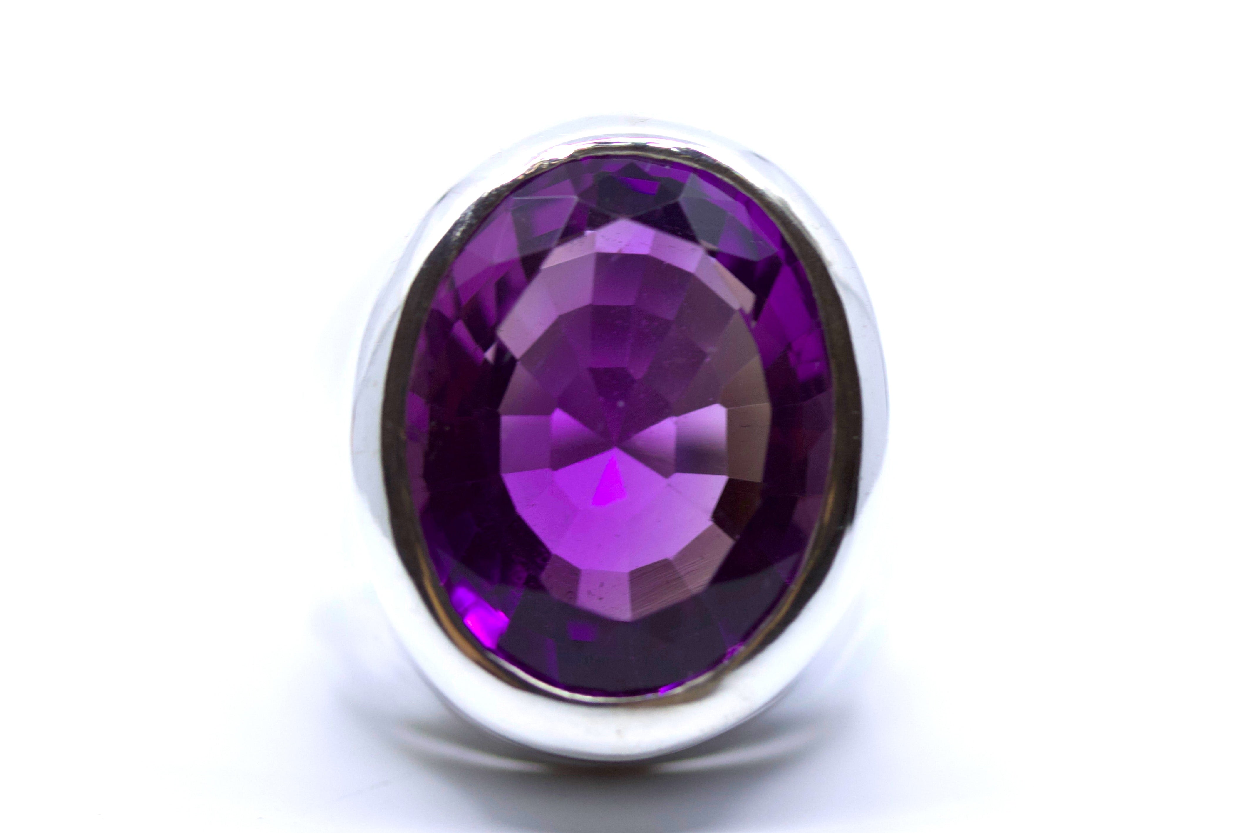 HIMALAYA Sterling Silver Medium Bold Bezel Ring with Amethyst