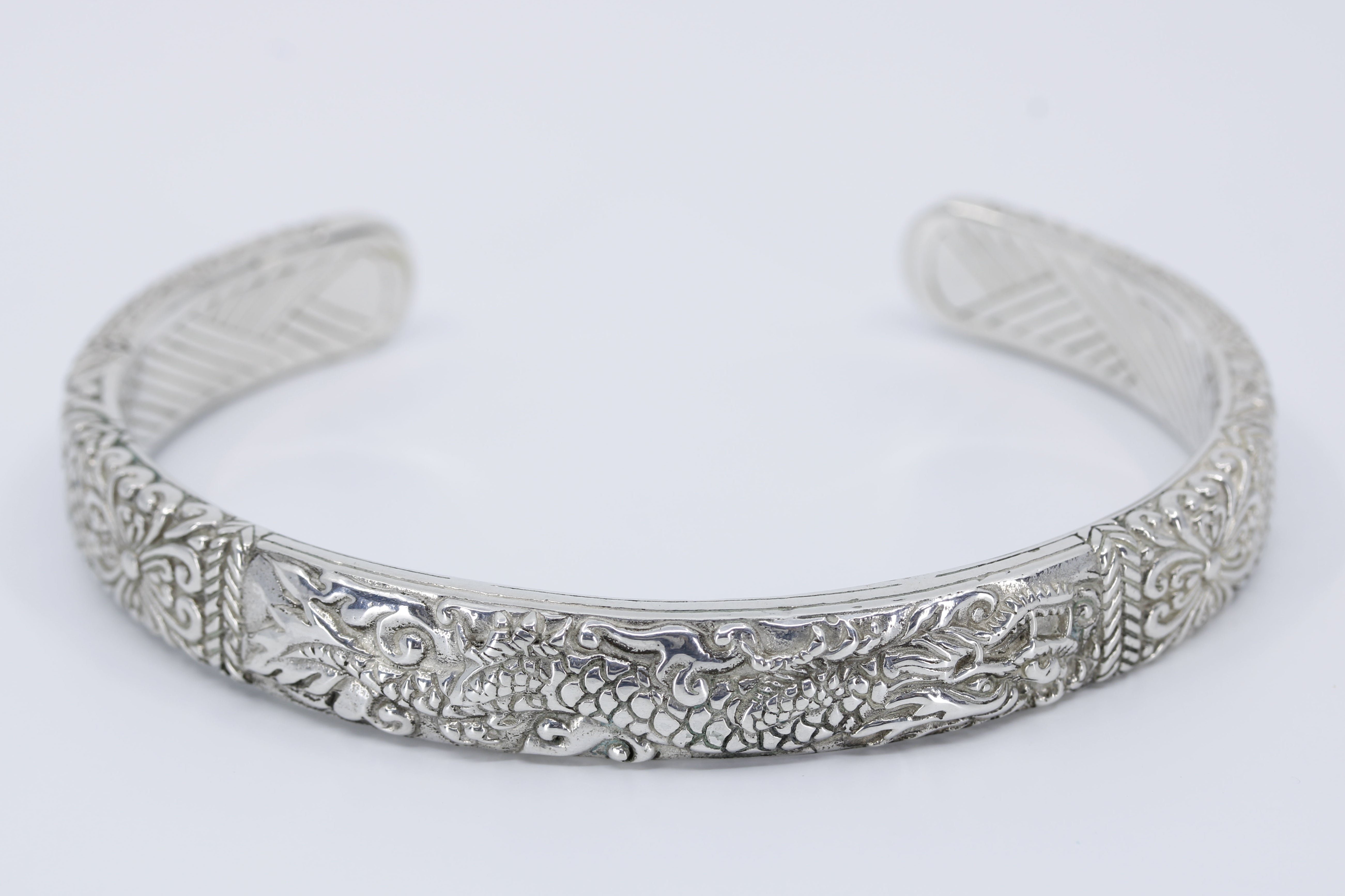 JAYA Engraved Cuff Bracelet