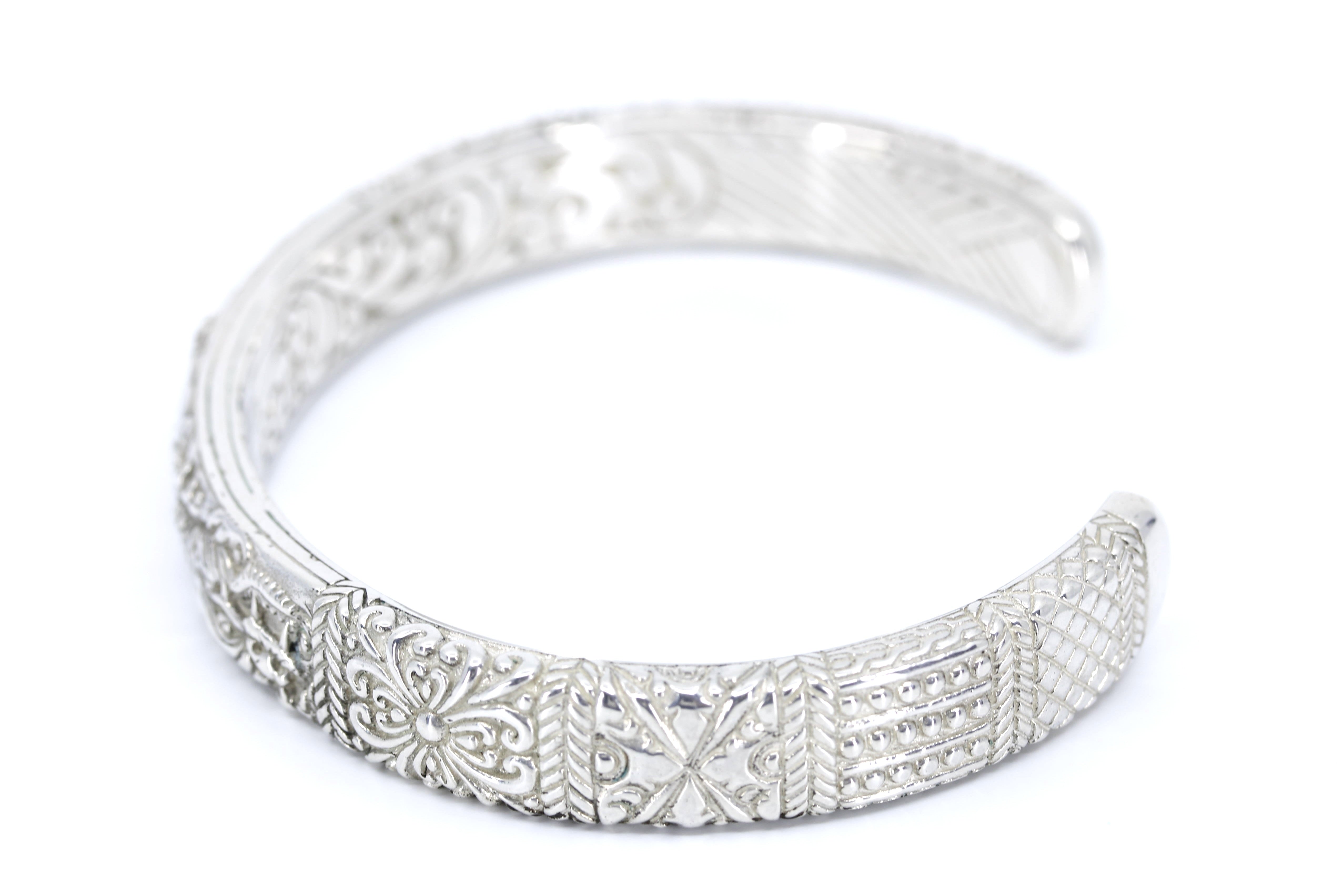 JAYA Engraved Cuff Bracelet
