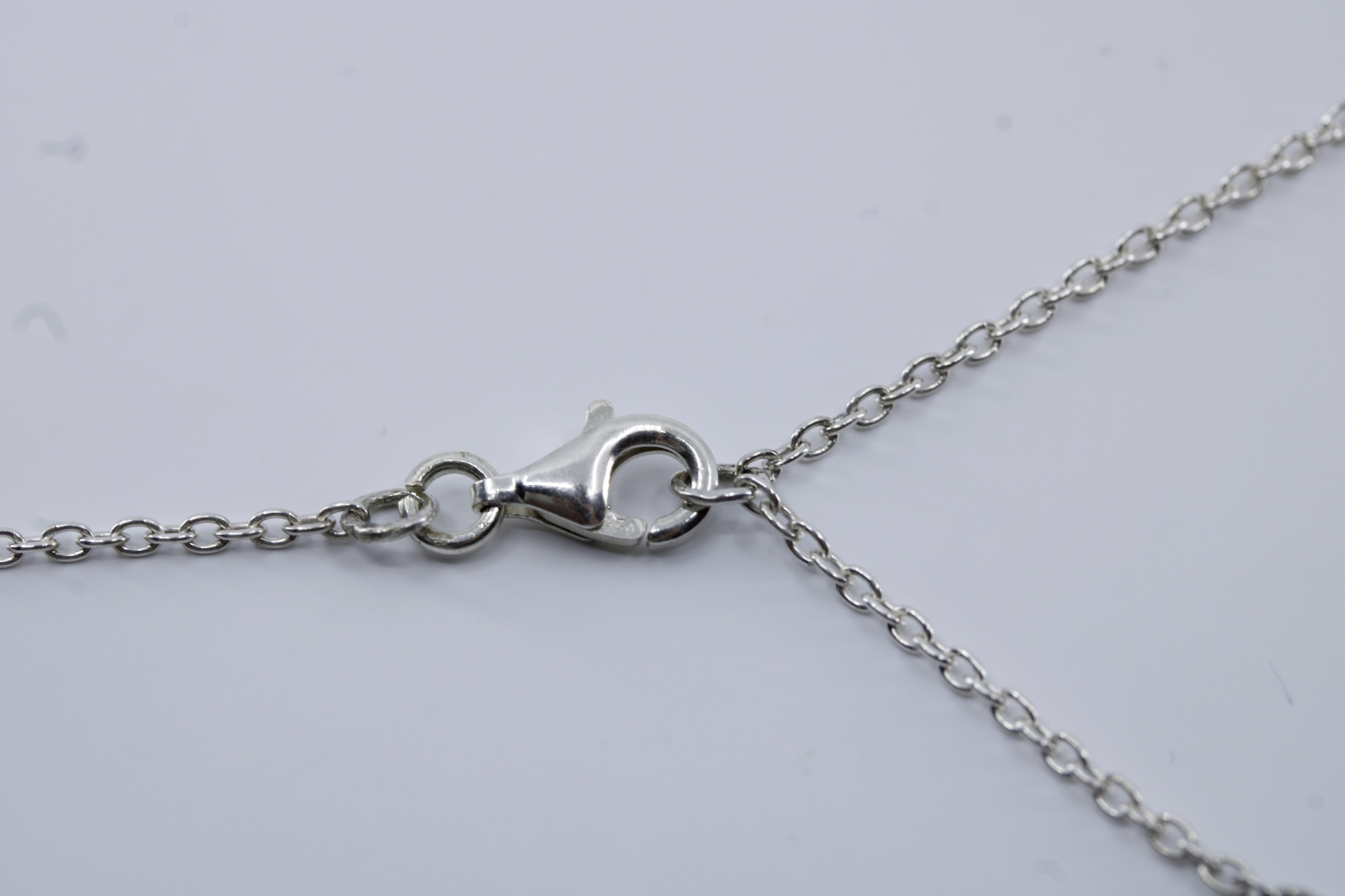 Linea Sculpted Heart Pendant Necklace