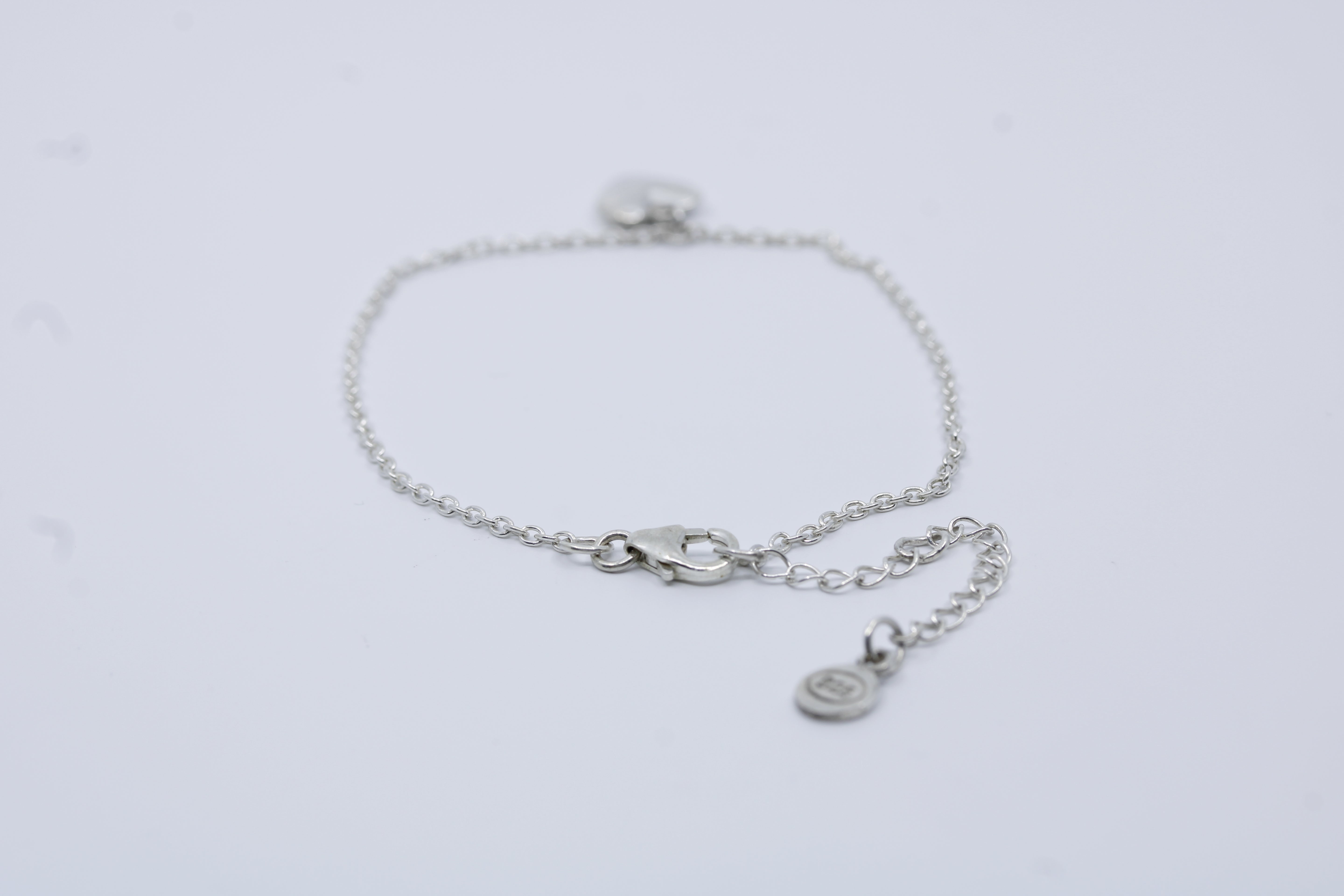 Linea Sculpted Heart Station Bracelet