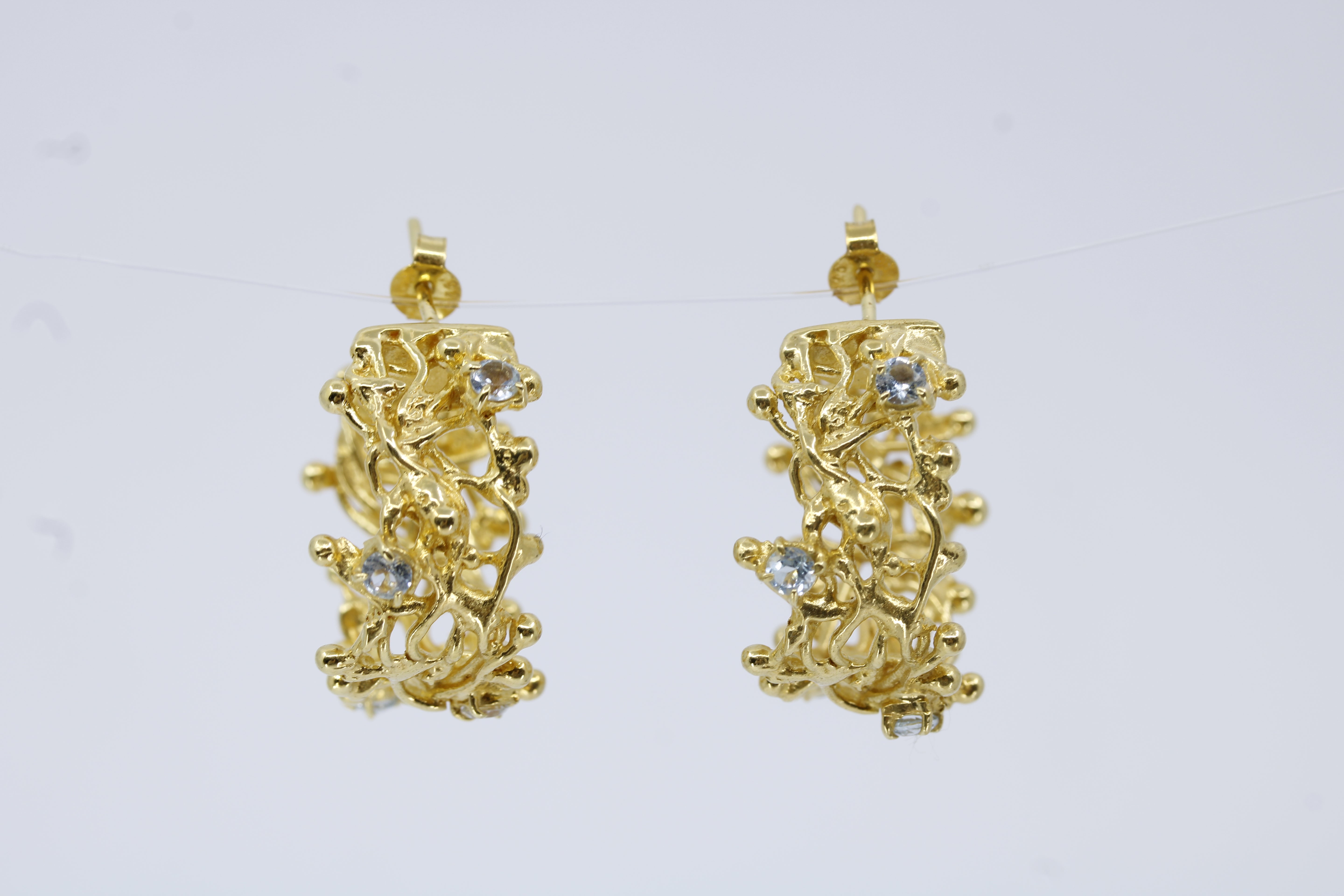 MAREA Round Earring with Topaz