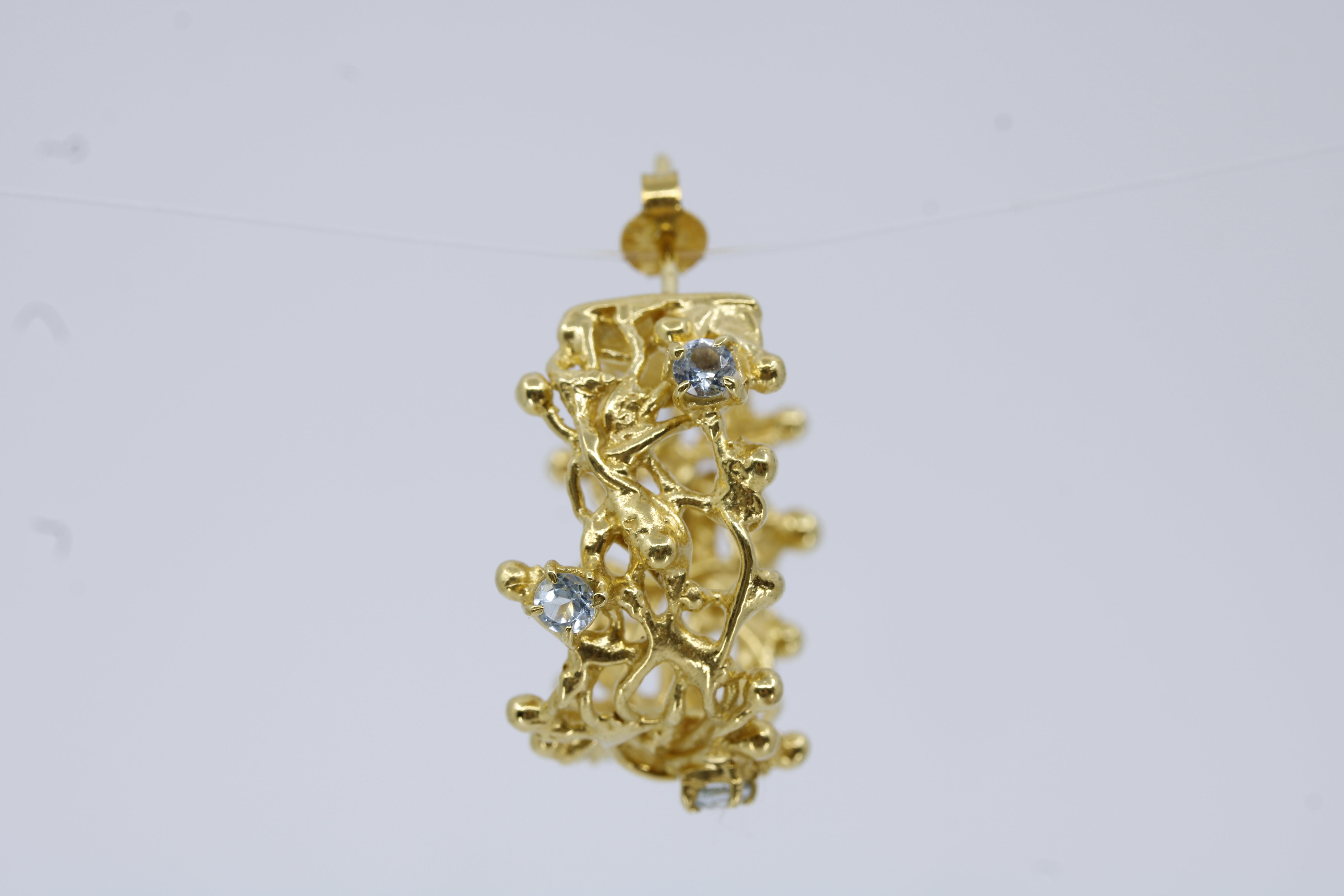 MAREA Round Earring with Topaz