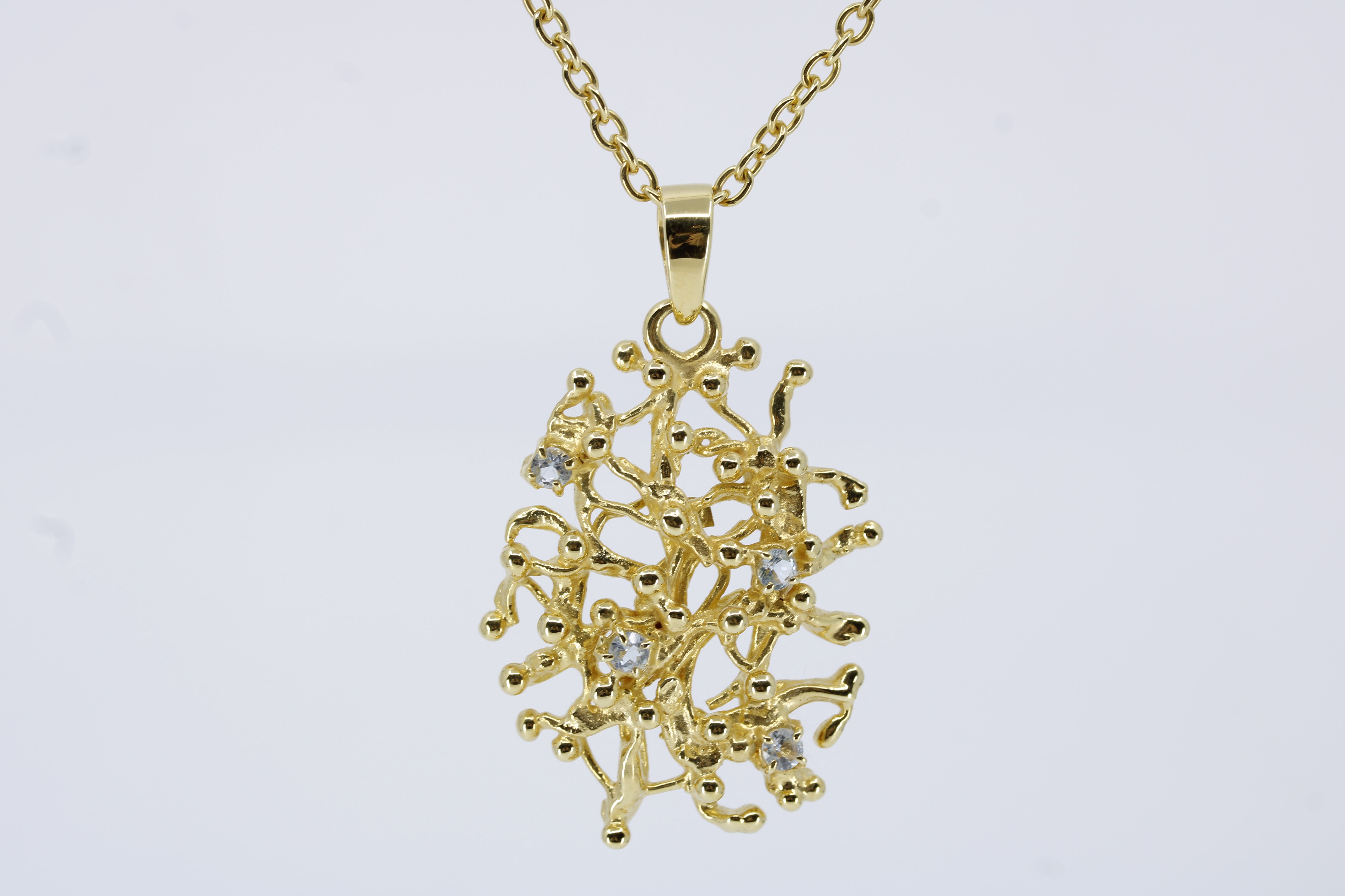 MAREA Classic Pendant Necklace
