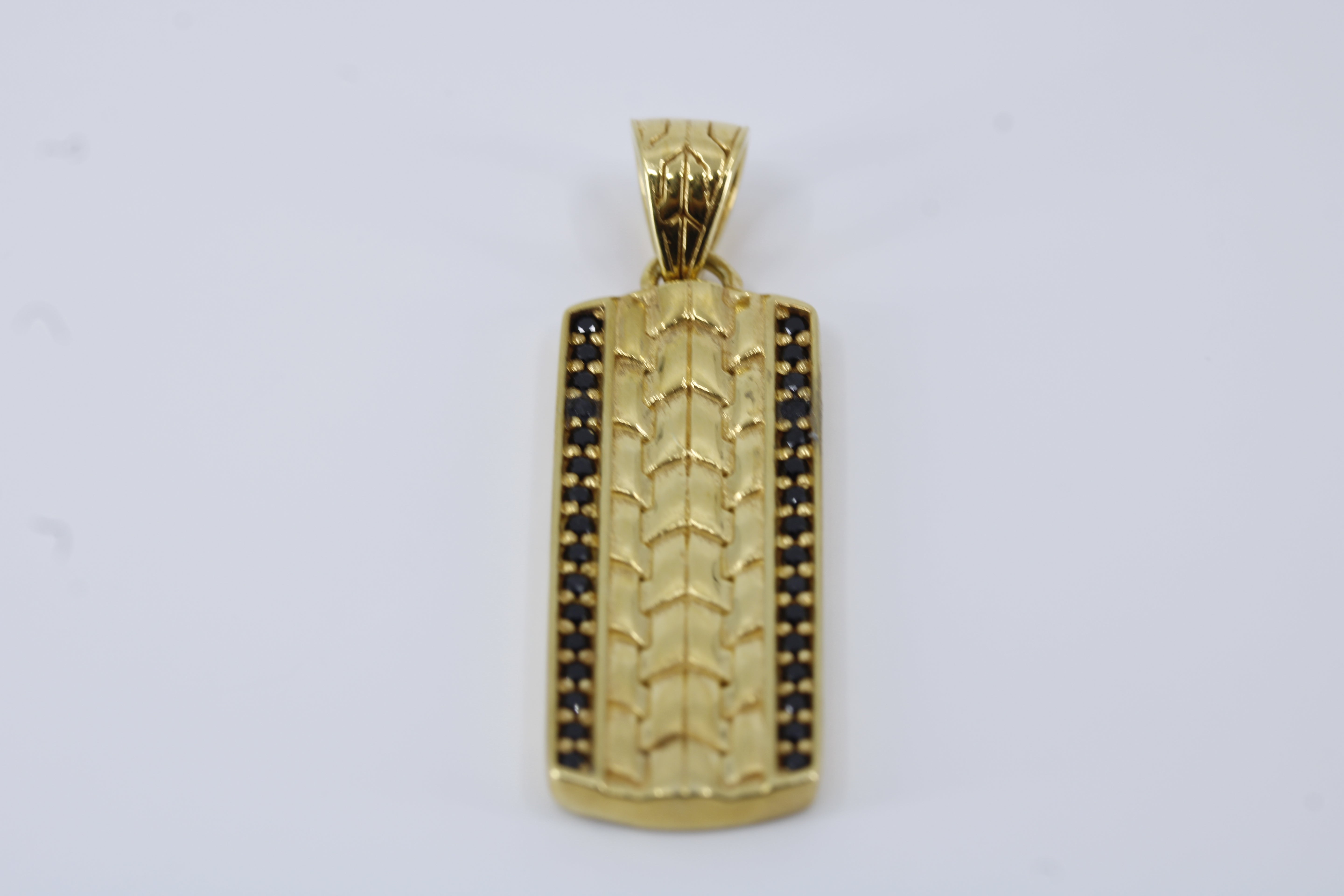 Casa Bali 18K Gold Vermeil Chevron Pendant