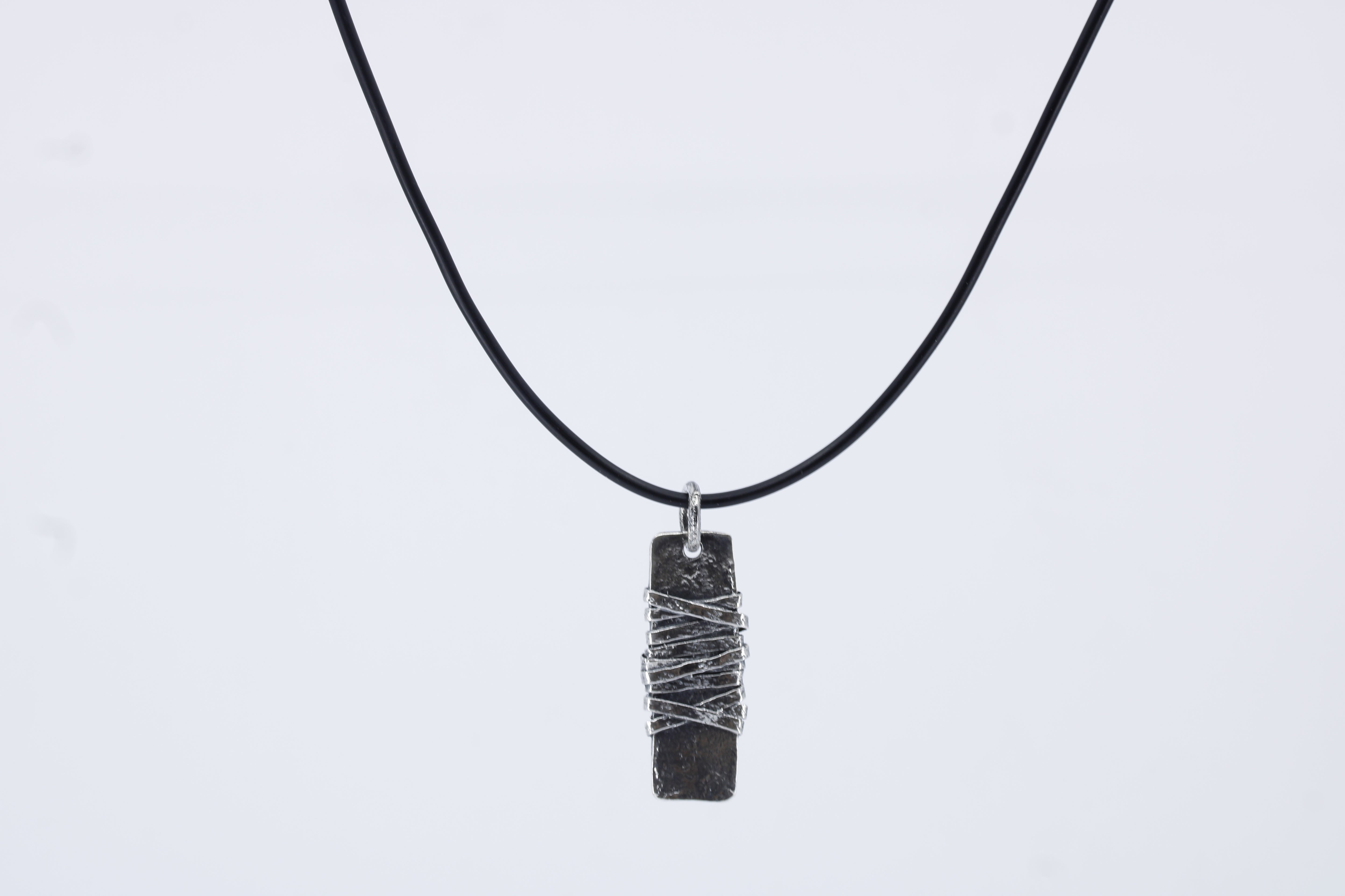AL CANAL Column Pendant