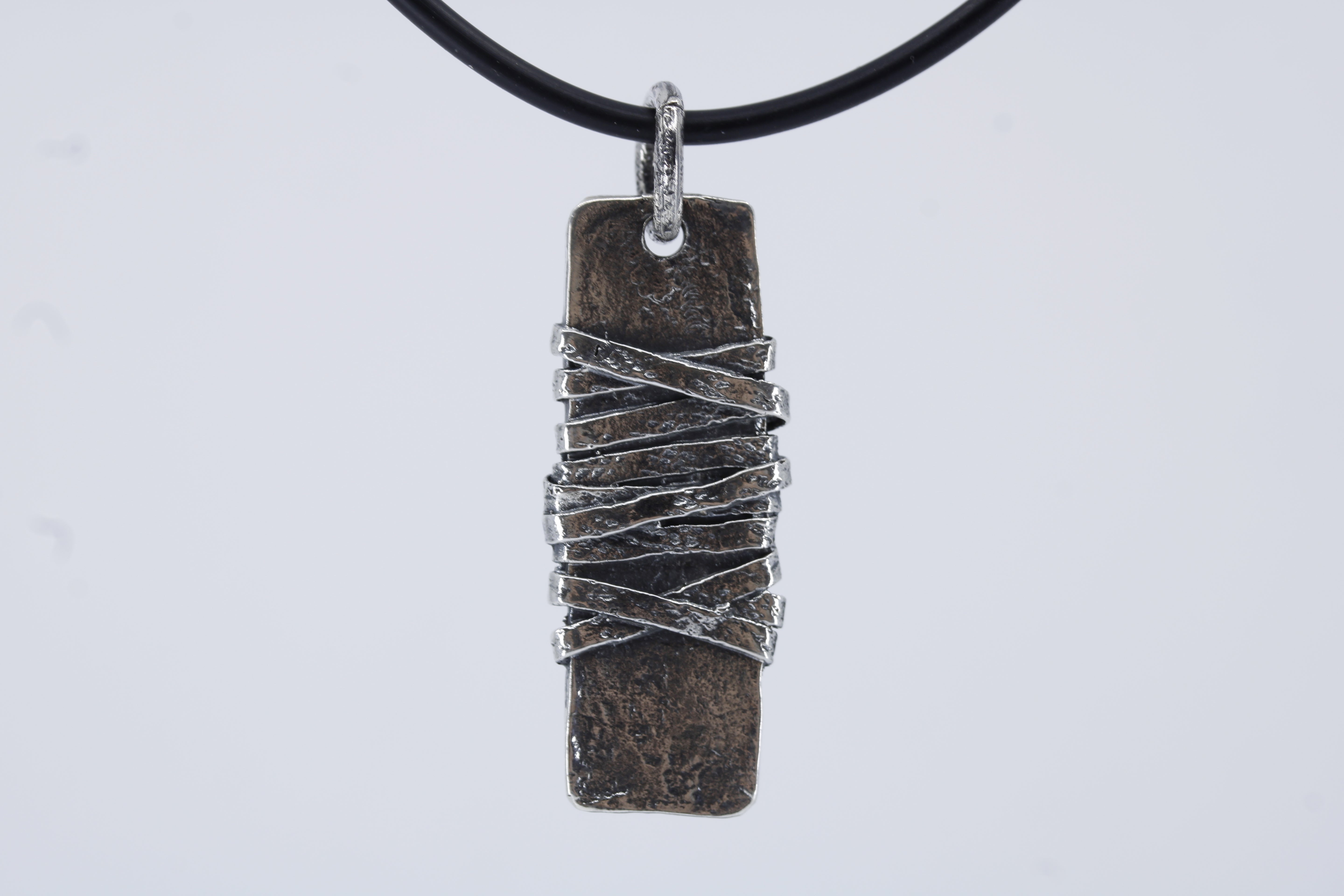 AL CANAL Column Pendant