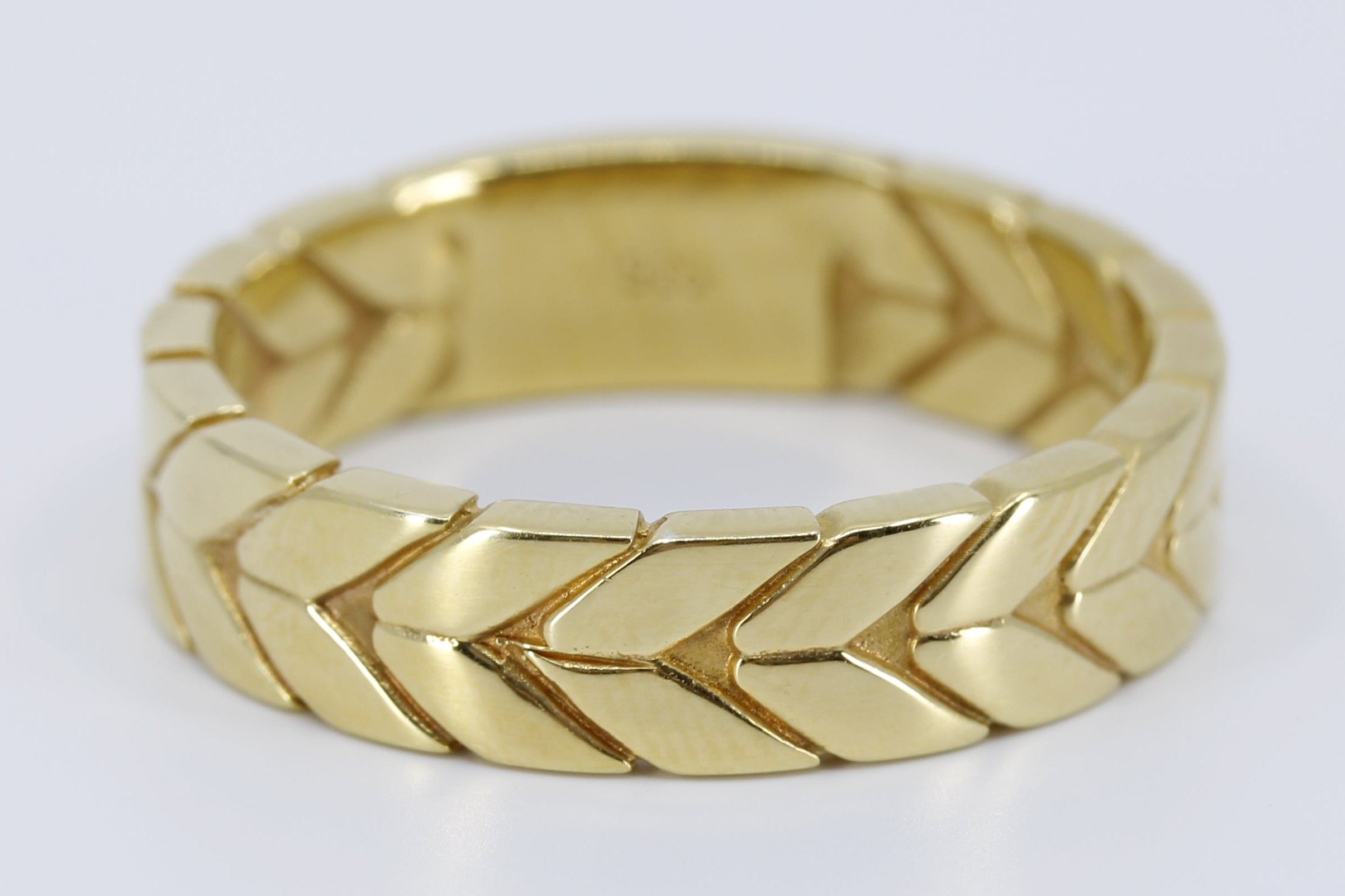 SAAR 18K Gold Vermeil Chevron Ring
