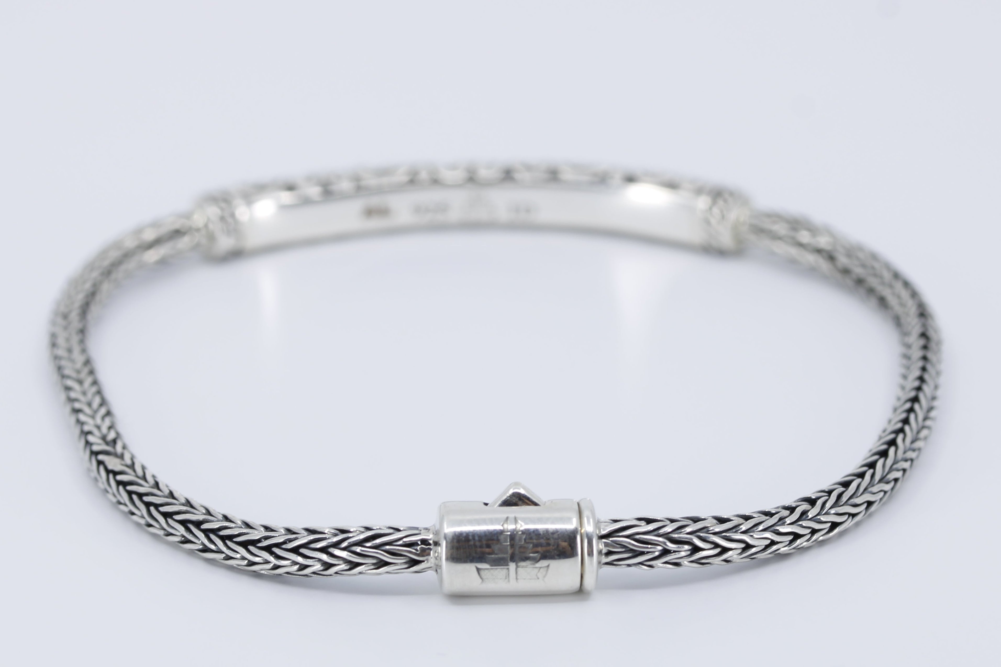 SREYA Carved Station Bracelet