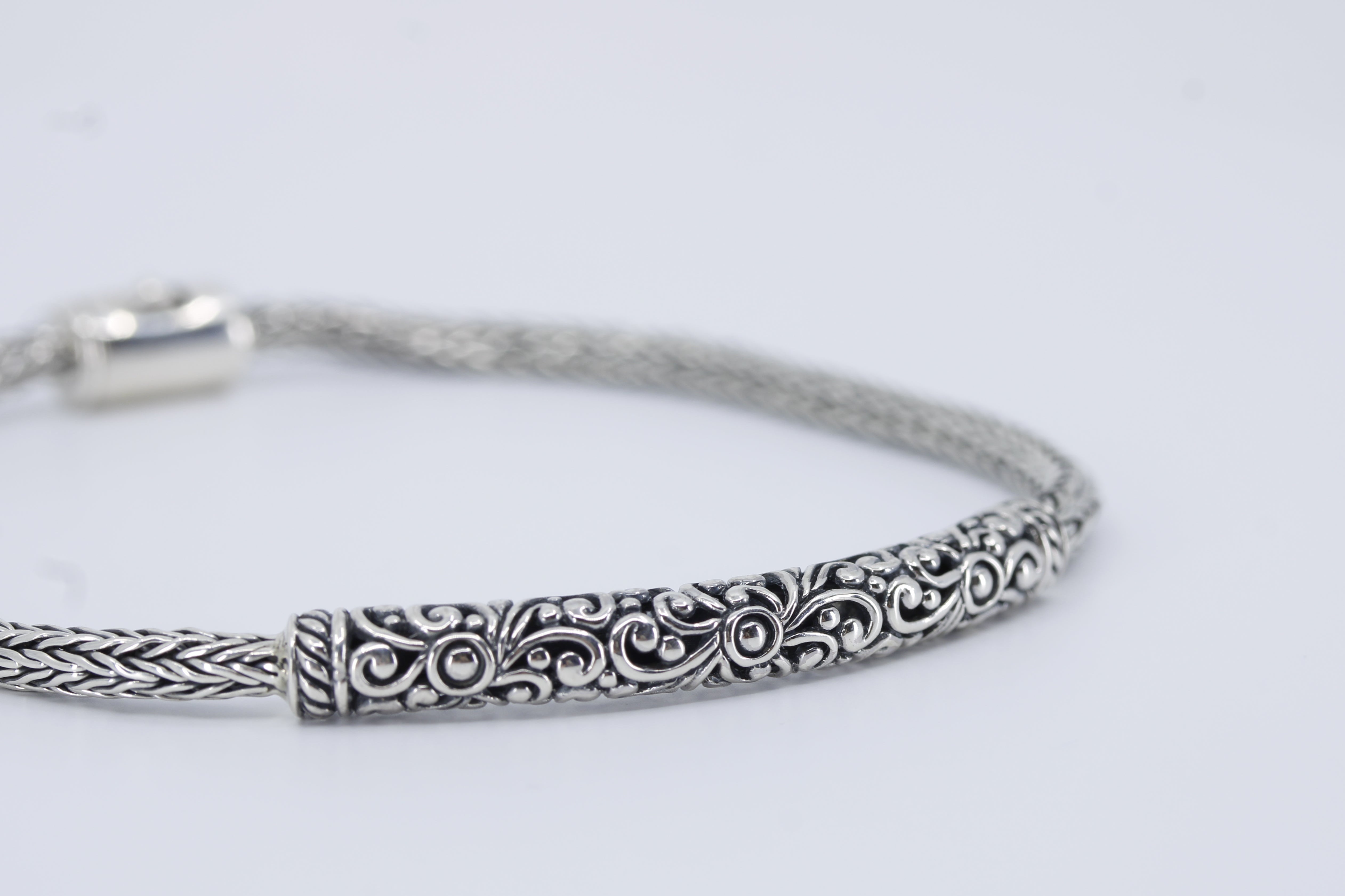 SREYA Carved Station Bracelet