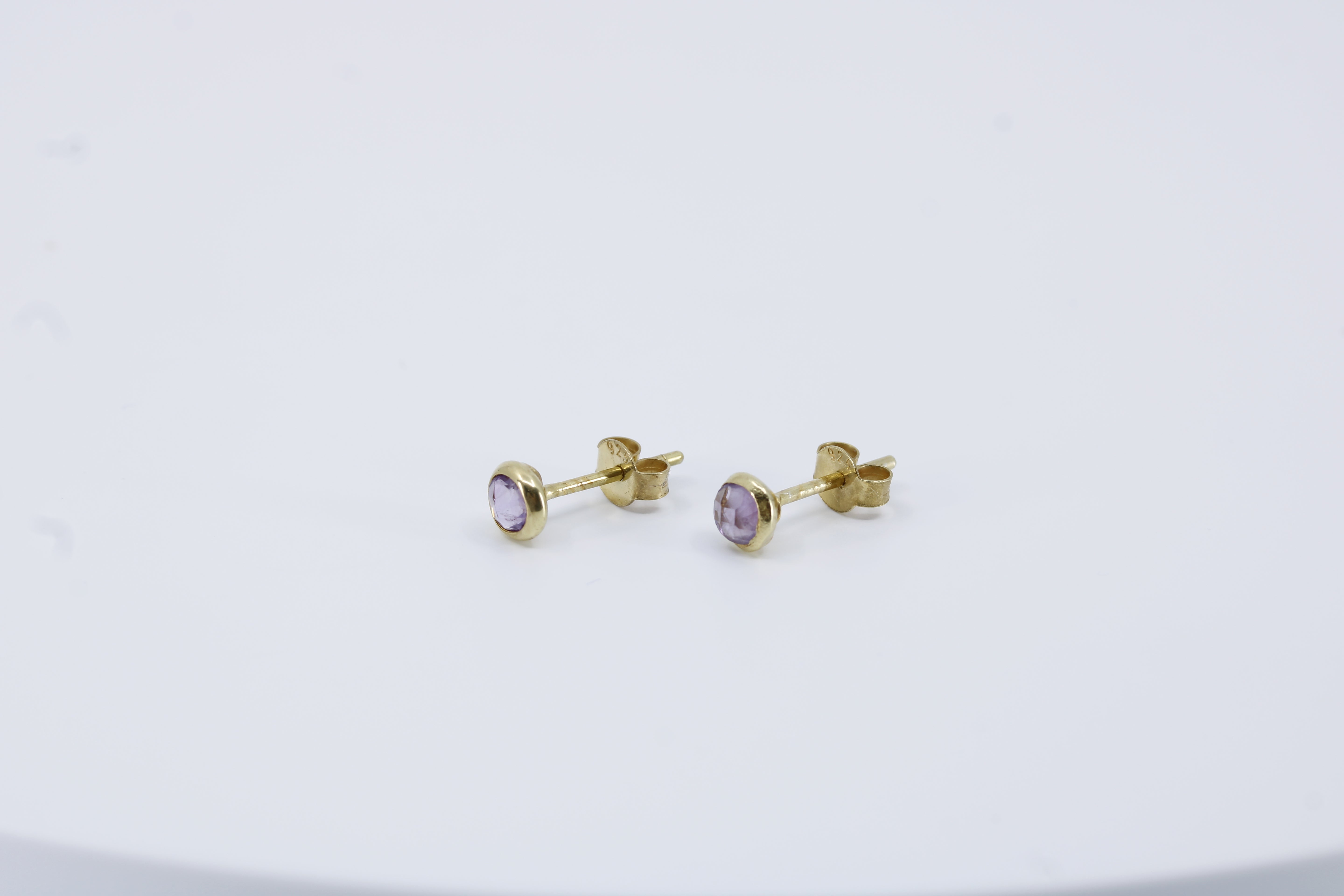 Luce Stud Earring with Amethyst