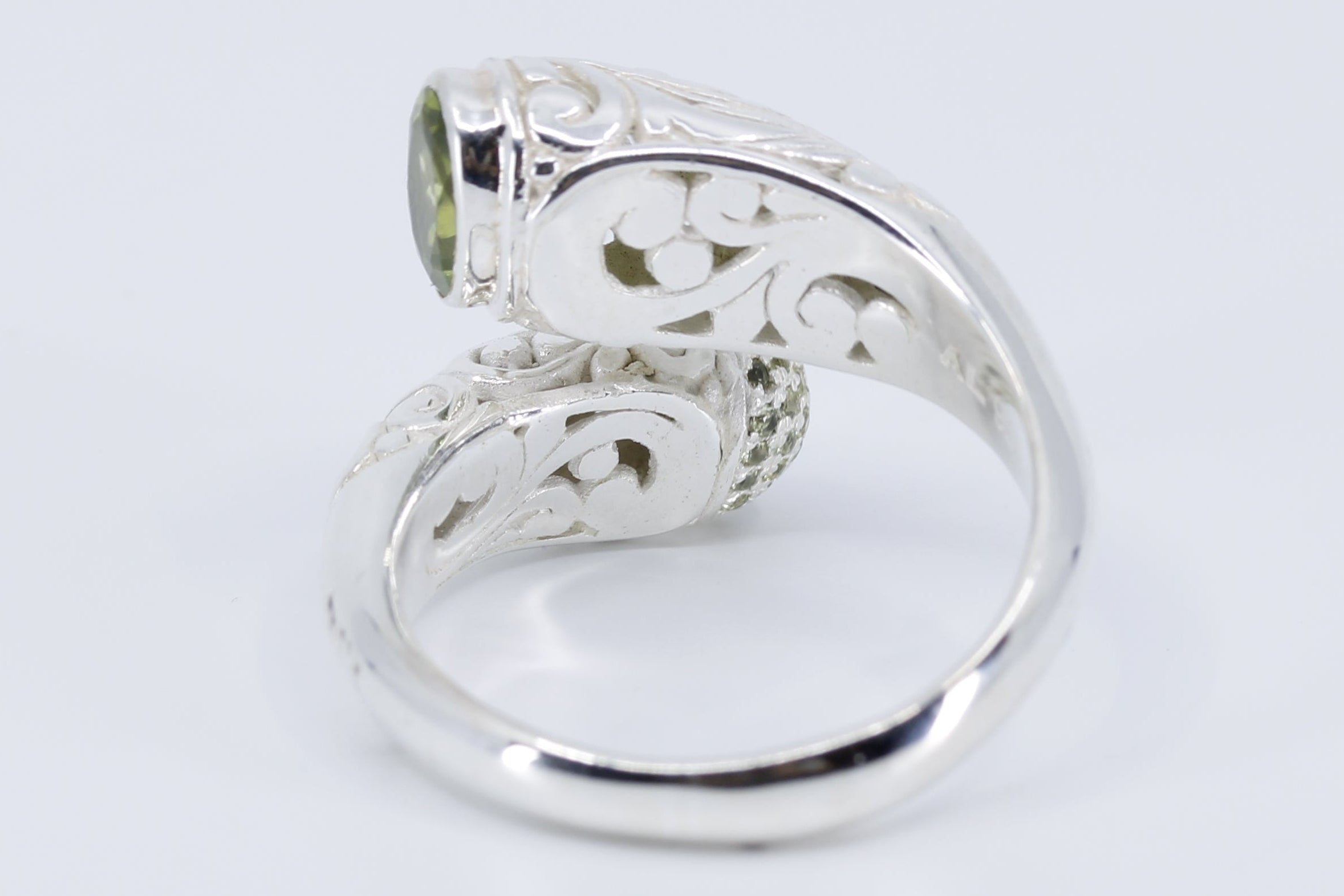 ALBA  Peridot Bypass Ring