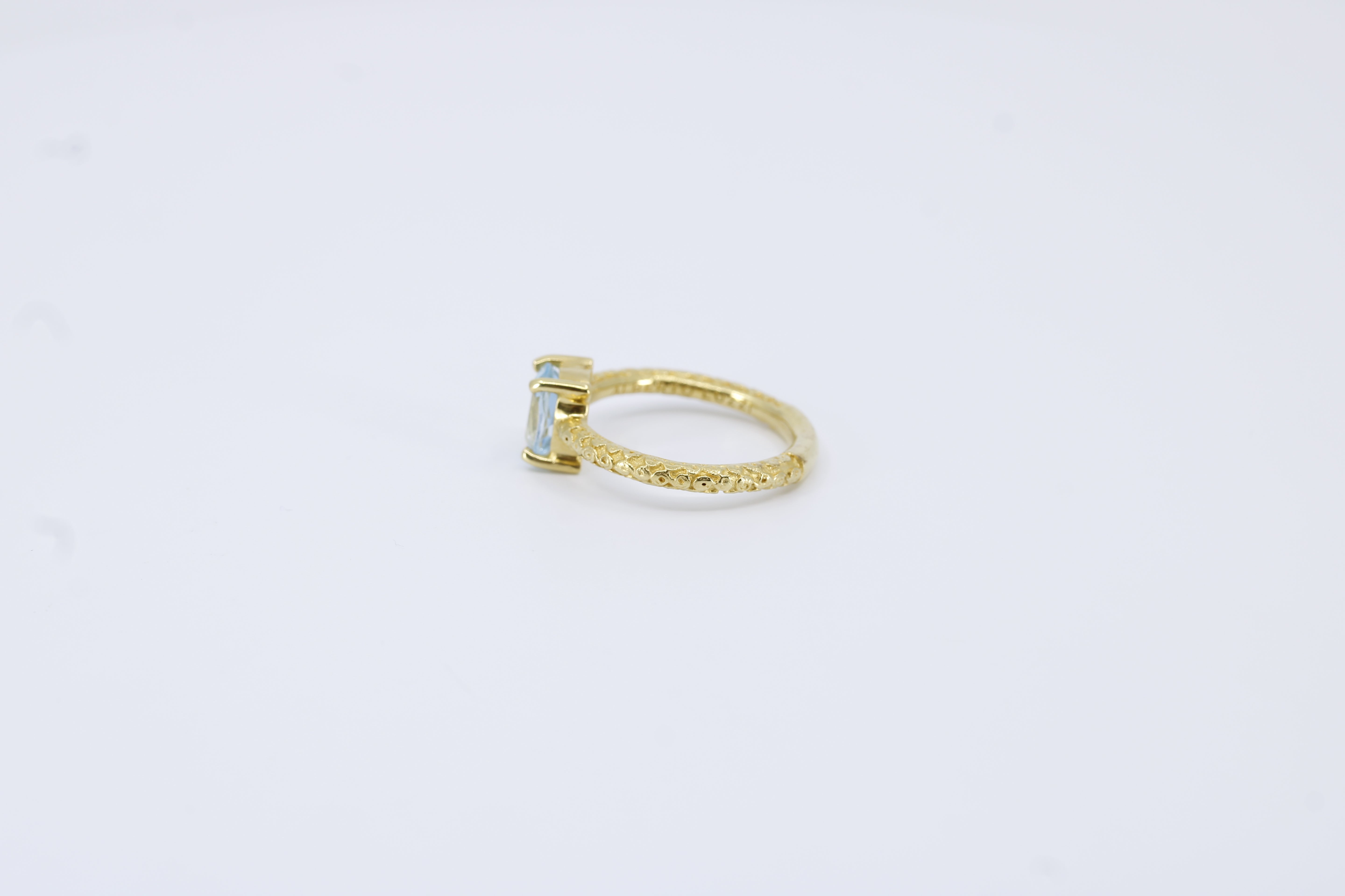 Il Gattopardo Solitaire Ring with Blue Topaz